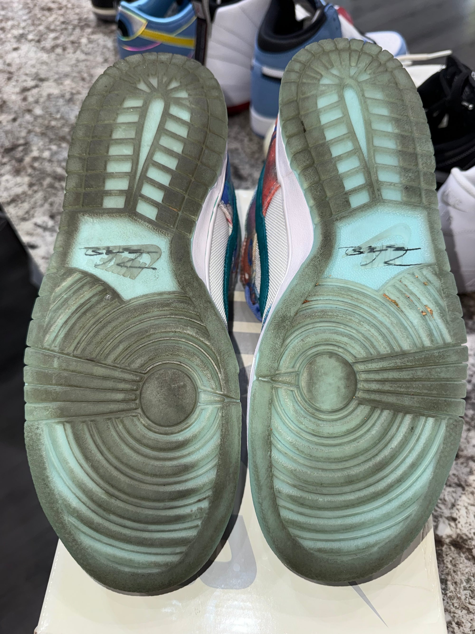 Nike SB Dunk Low Futura Laboratories Bleached Aqua