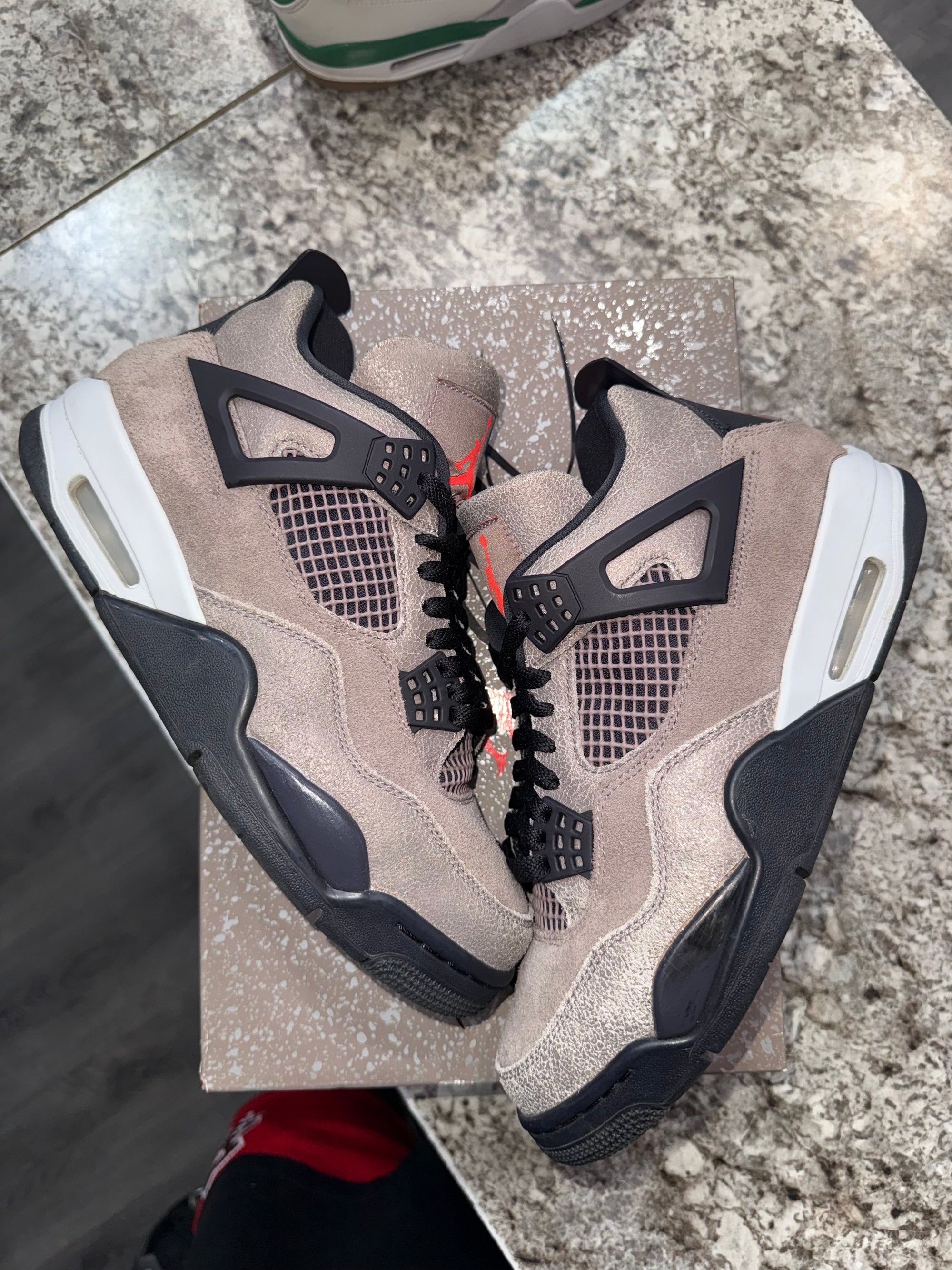 Jordan 4 Retro Taupe Haze