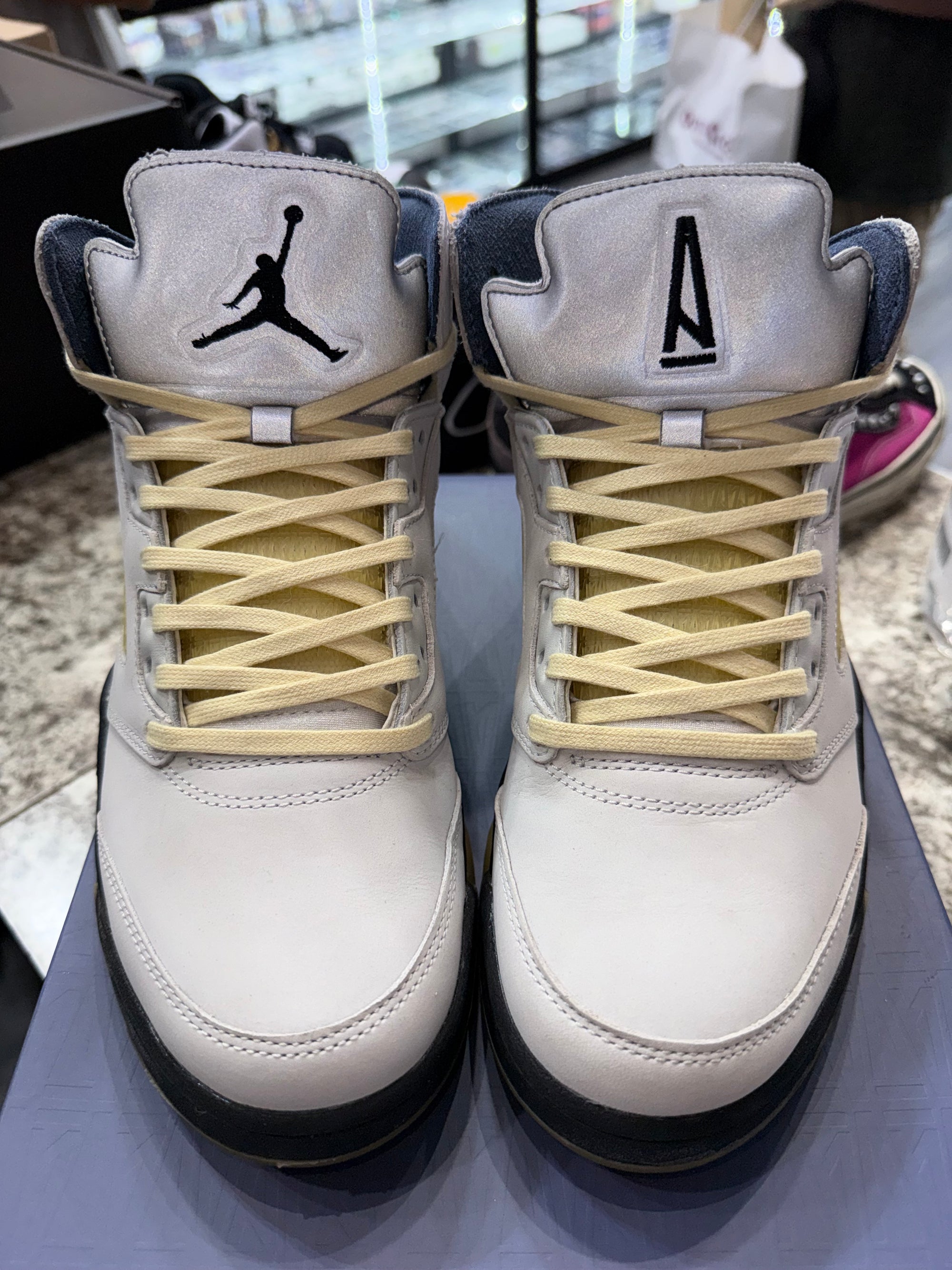 Jordan 5 Retro A Ma Maniére Dawn (Women's)