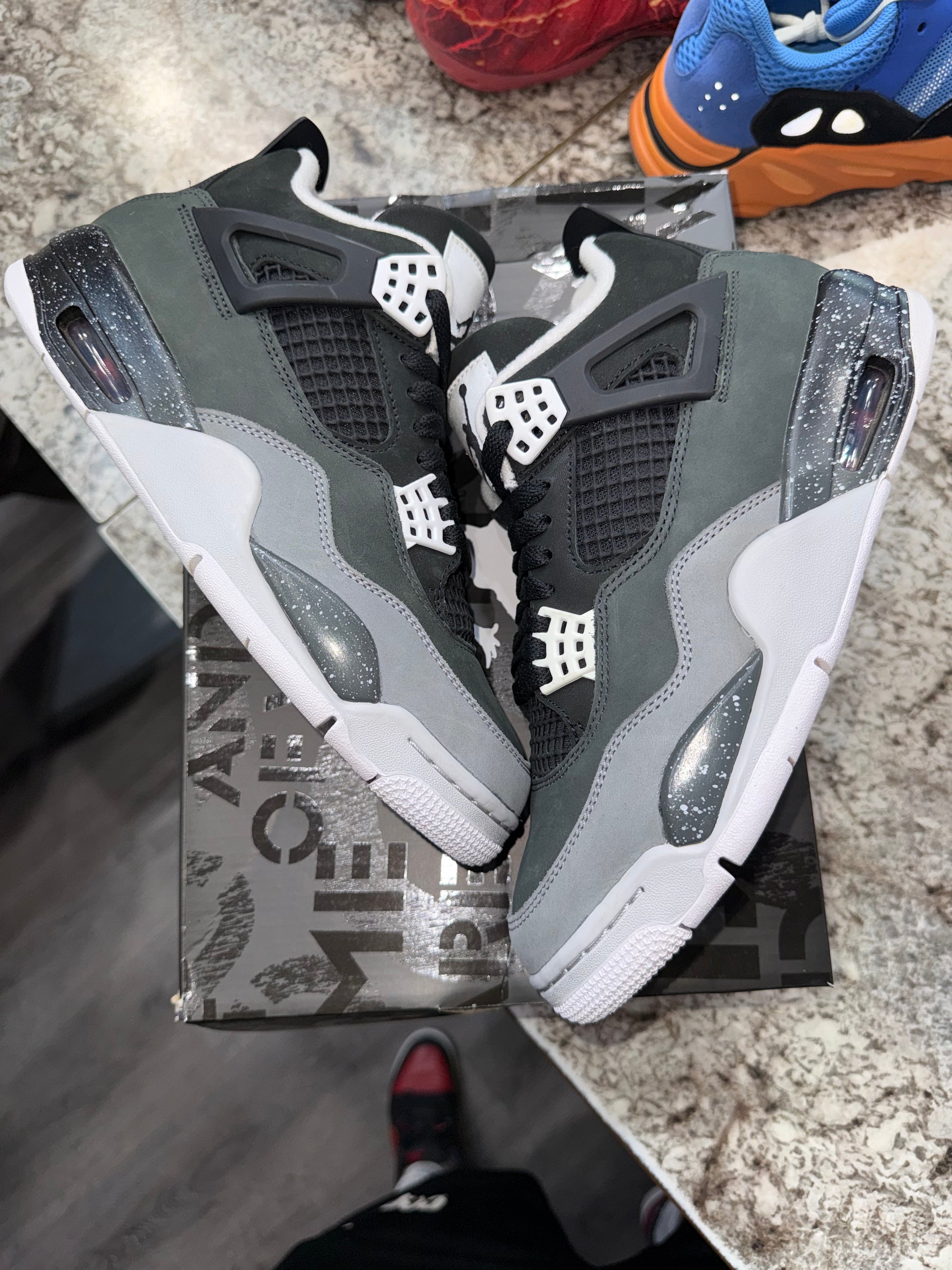 Jordan 4 Retro Fear (2024)