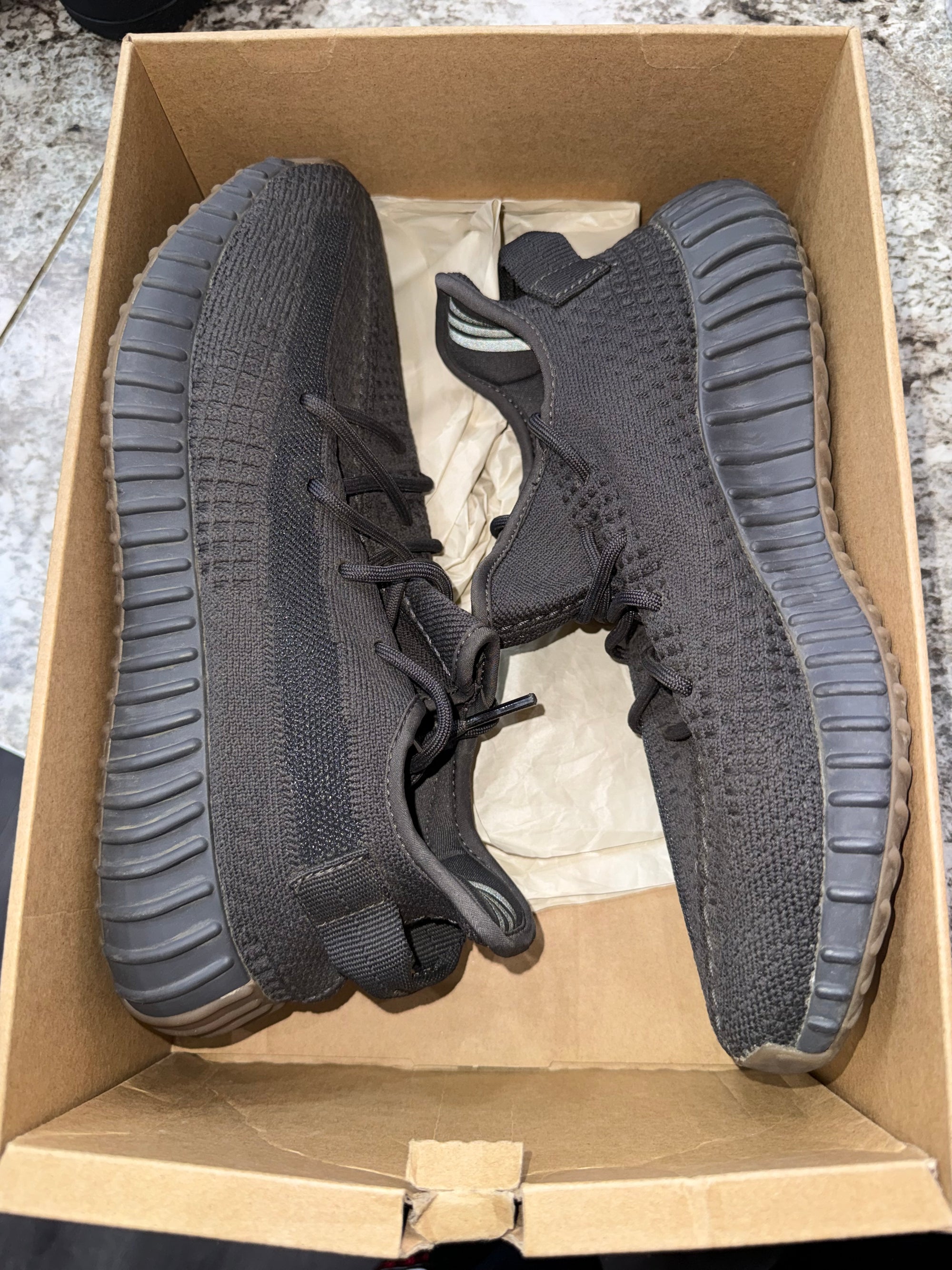 adidas Yeezy Boost 350 V2 Cinder