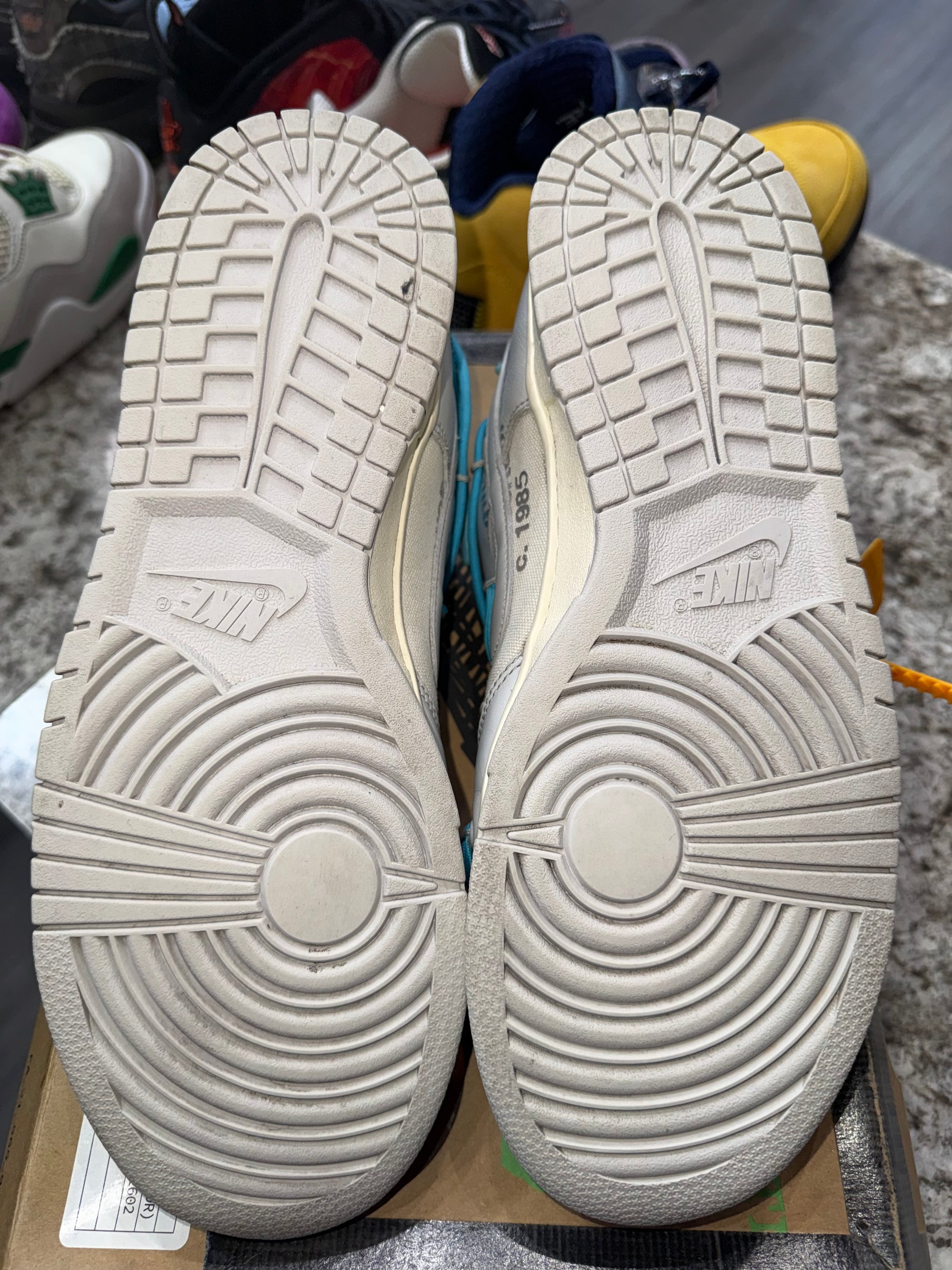 Nike Dunk Low Off-White Lot 2