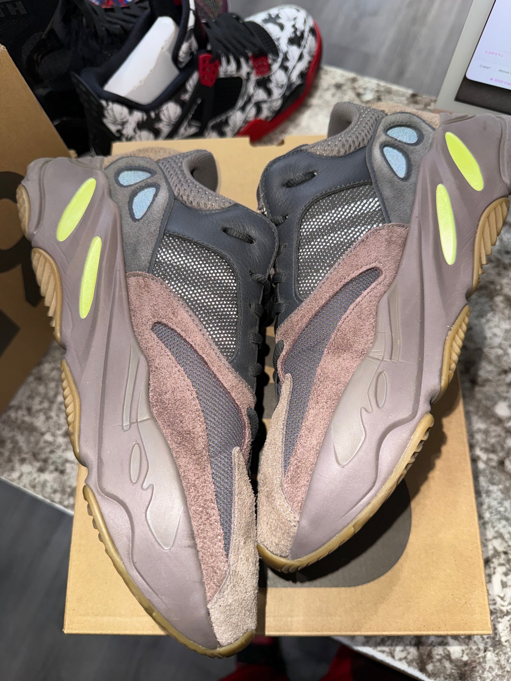 adidas Yeezy Boost 700 Mauve