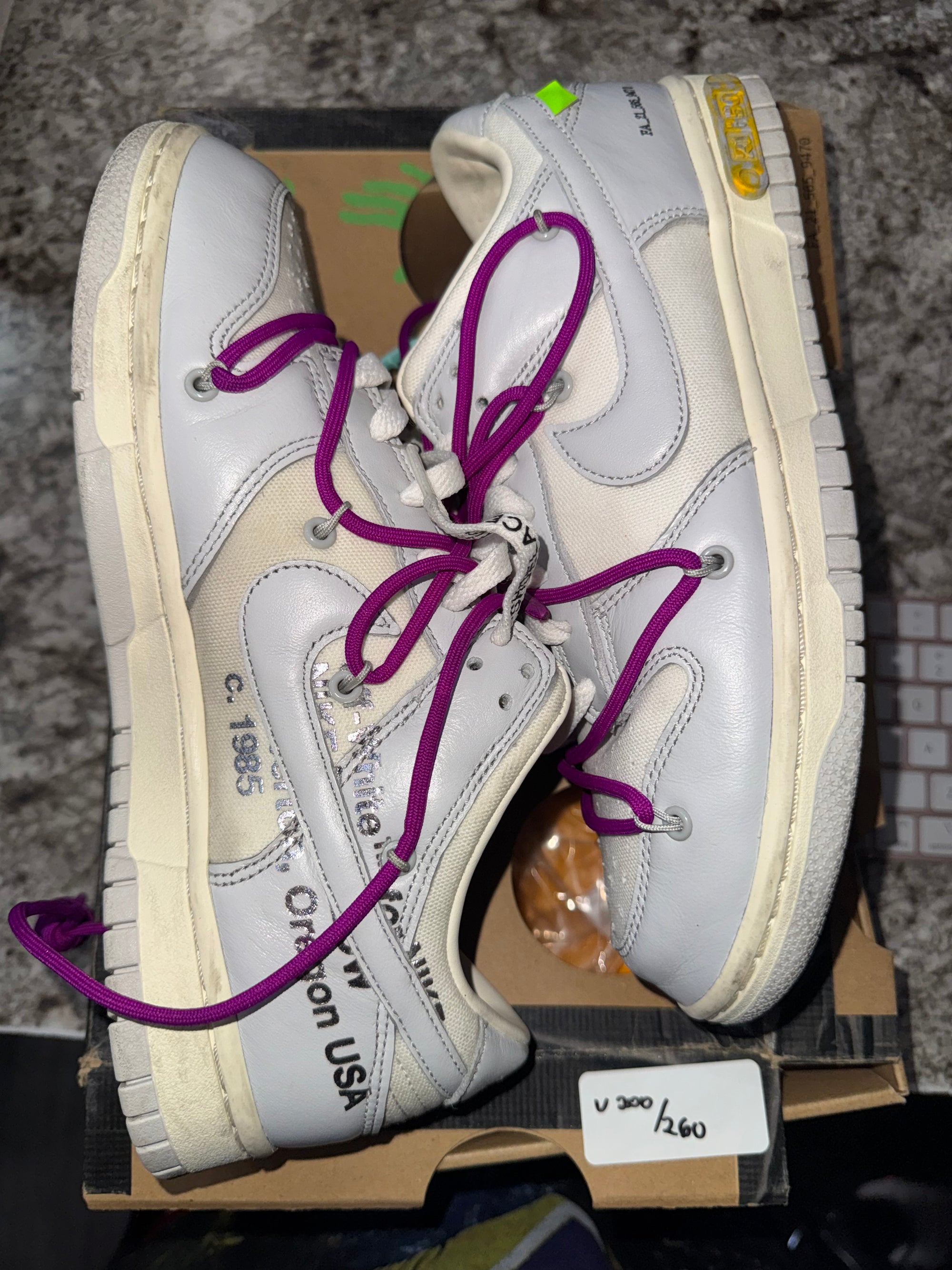 Nike Dunk Low Off-White Lot 21 (DAMAGED BOX)