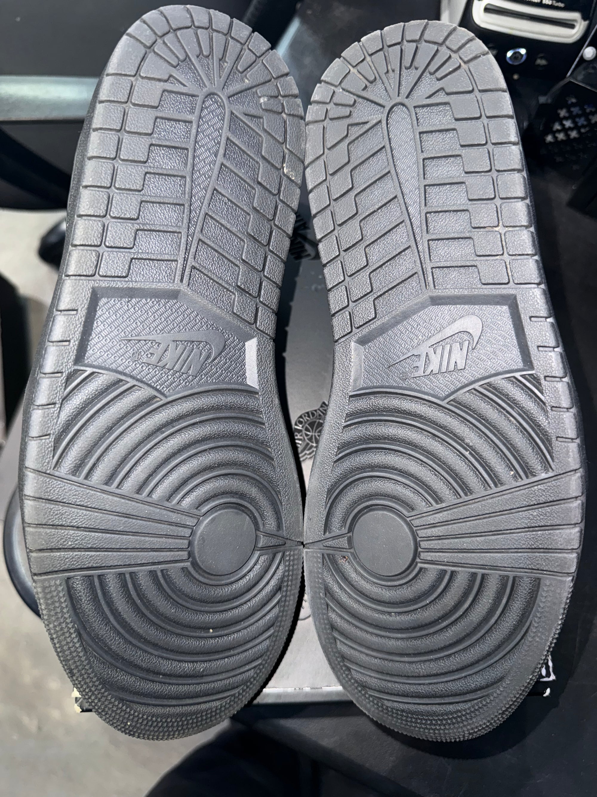 Jordan 1 Retro Low OG SP Travis Scott Black Phantom