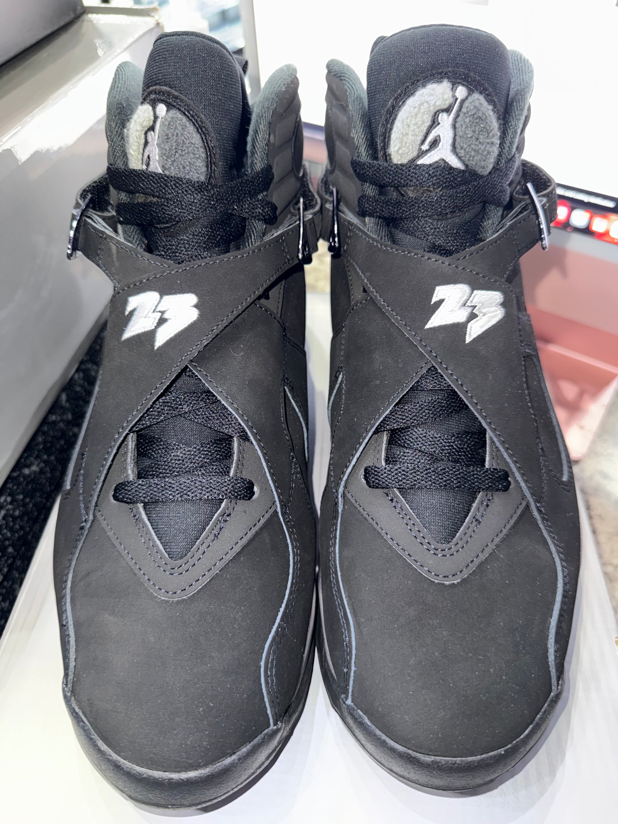 Jordan 8 Retro Chrome (2026)
