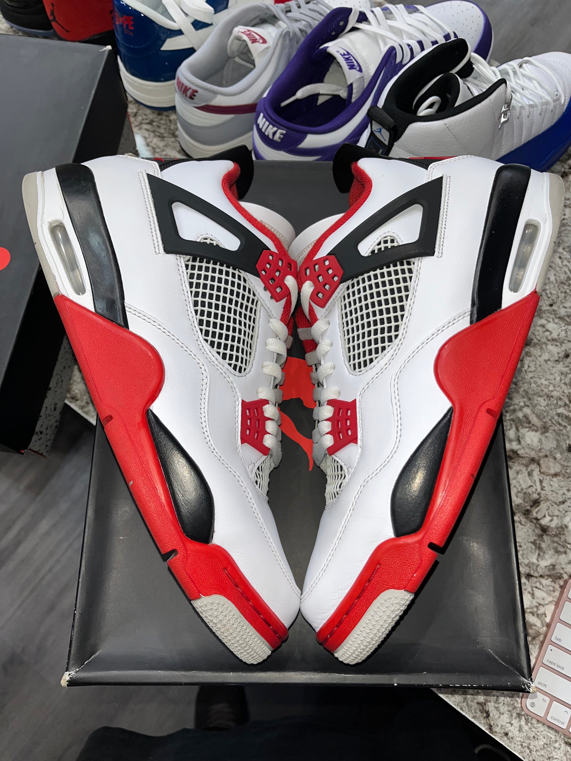 Jordan 4 Retro Fire Red (2020)