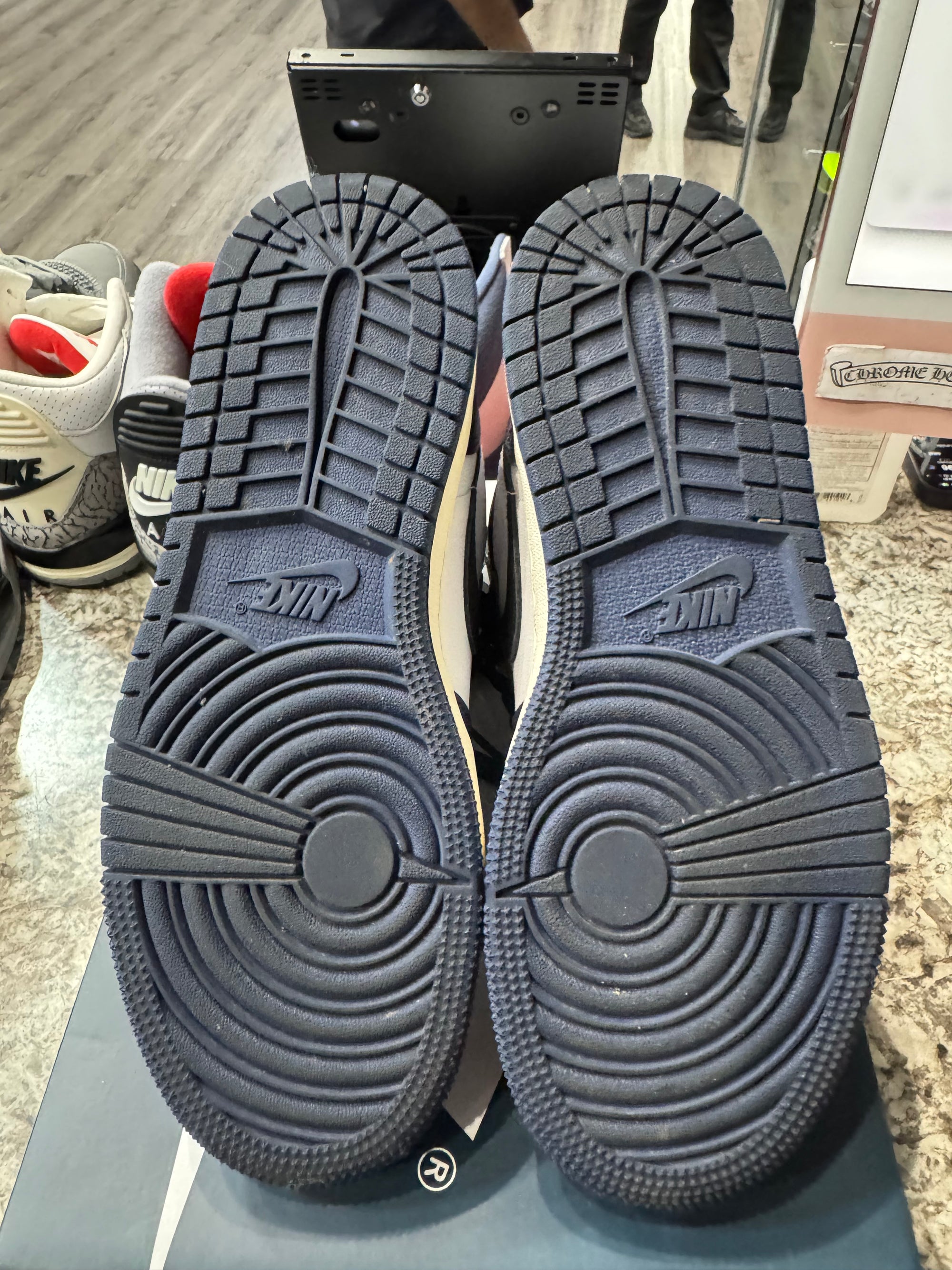 Jordan 1 Retro High OG Midnight Navy (GS)