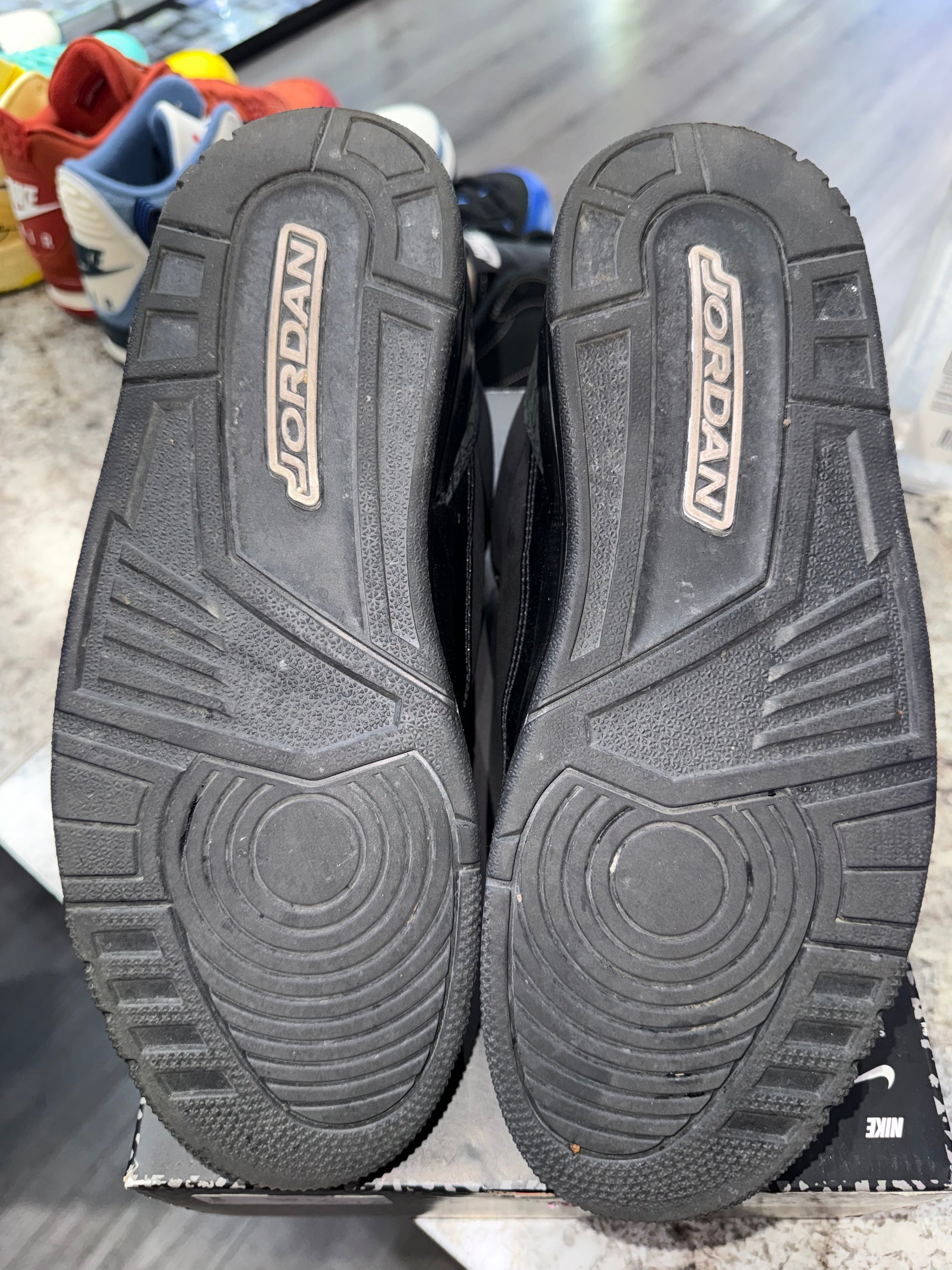 Jordan 3 Retro Black Cat (2025)