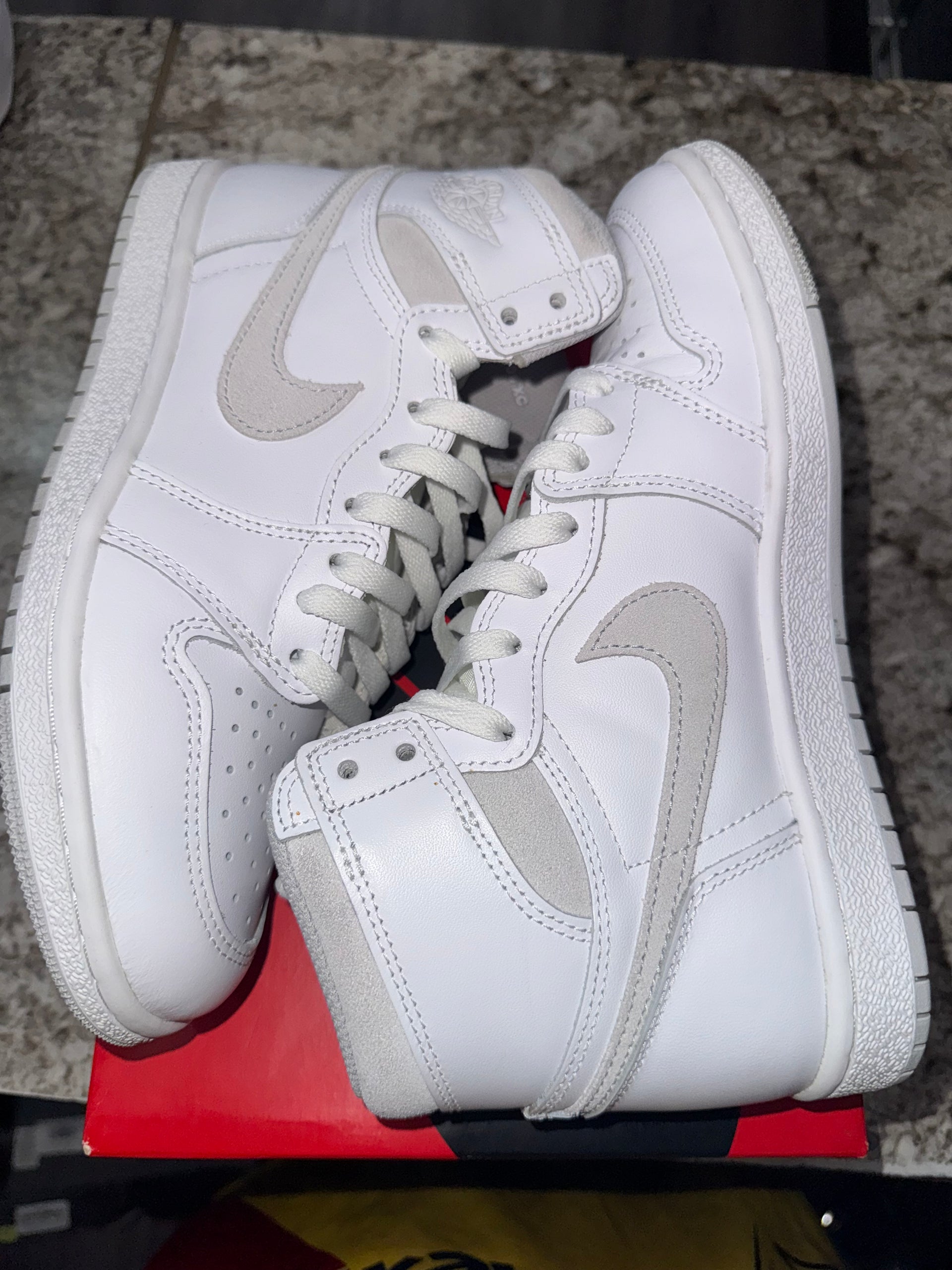 Jordan 1 Retro High '85 Neutral Grey