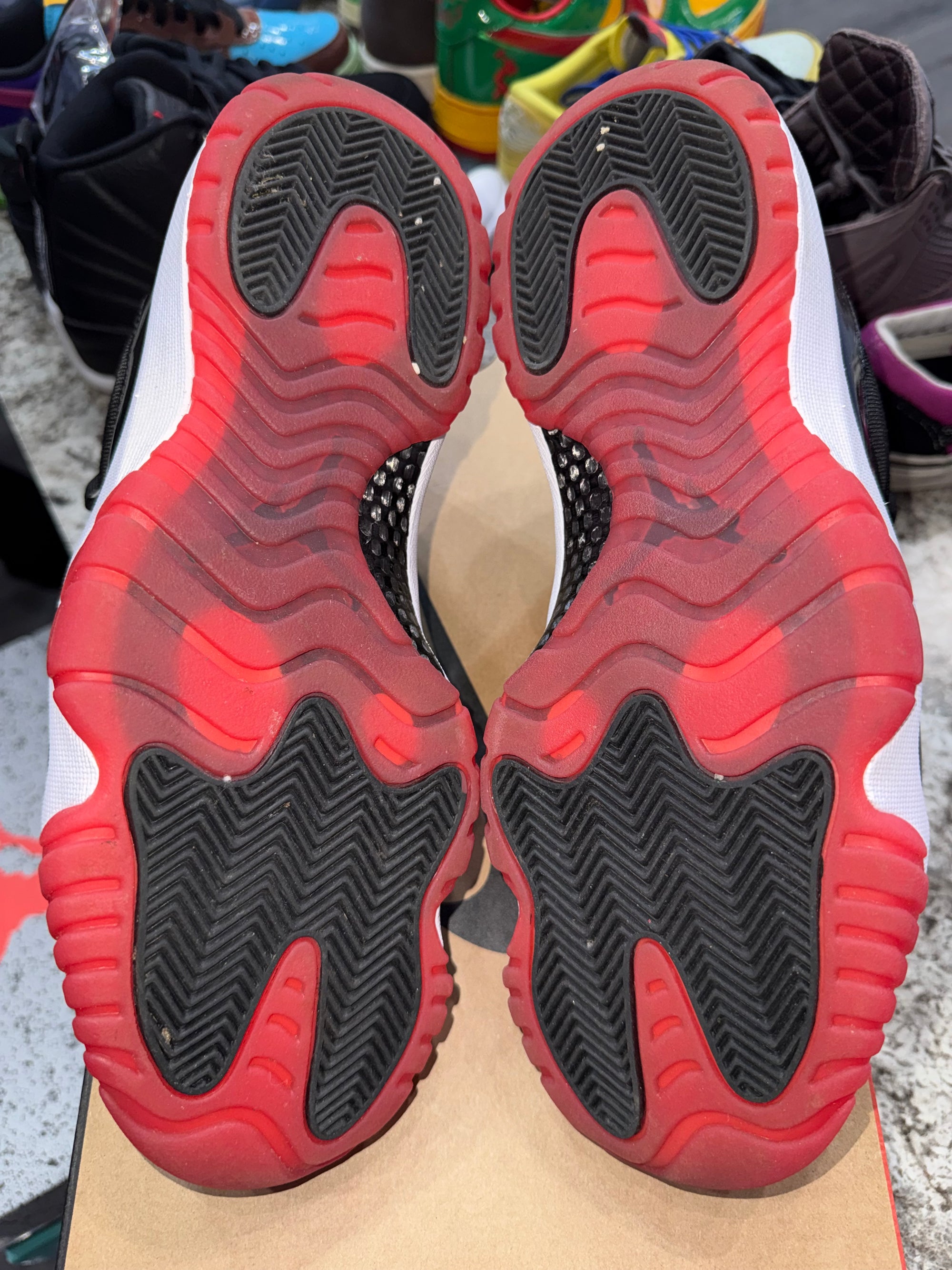 Jordan 11 Retro Low Bred (2025)