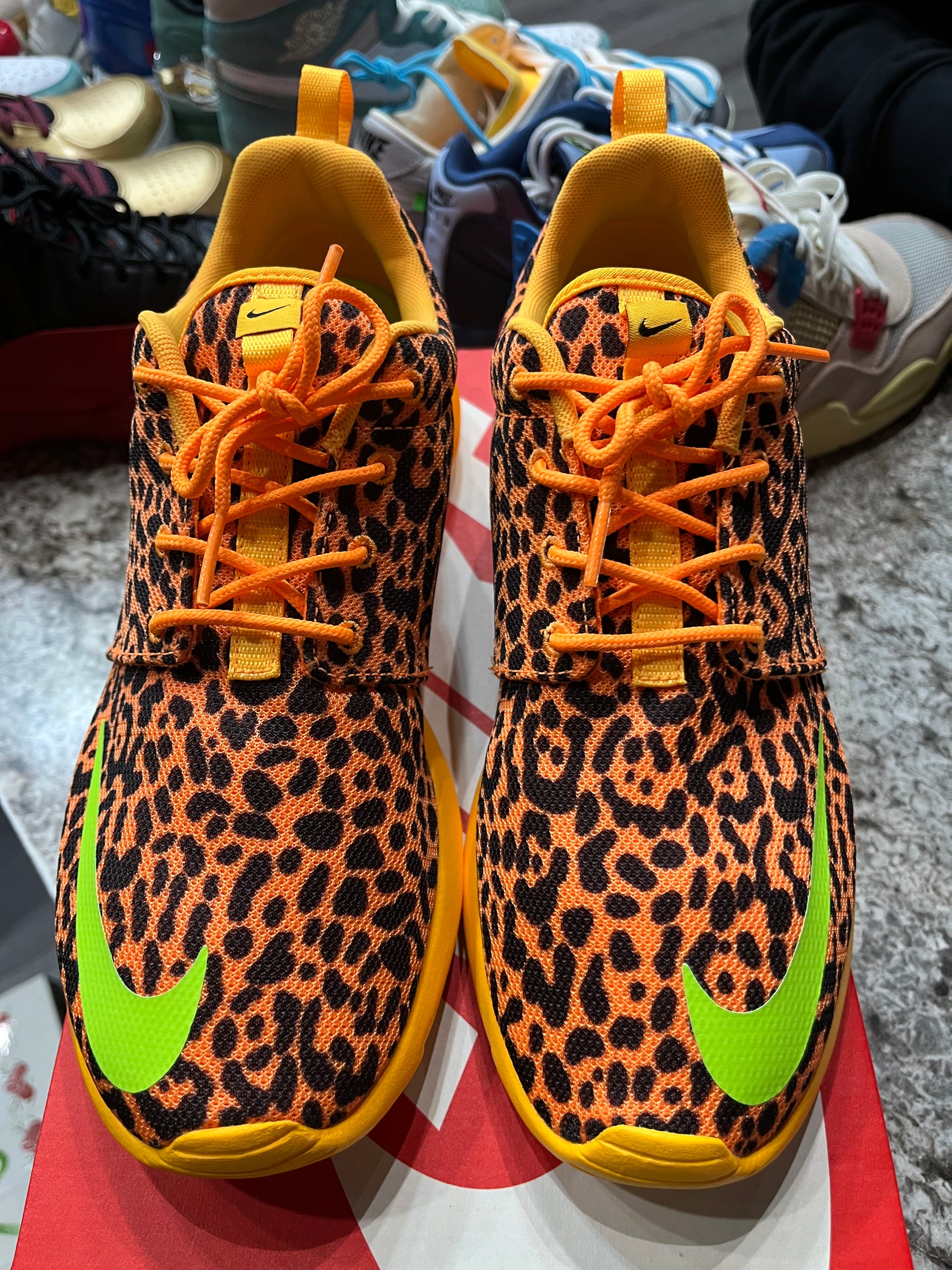 Nike Roshe Run Orange Leopard