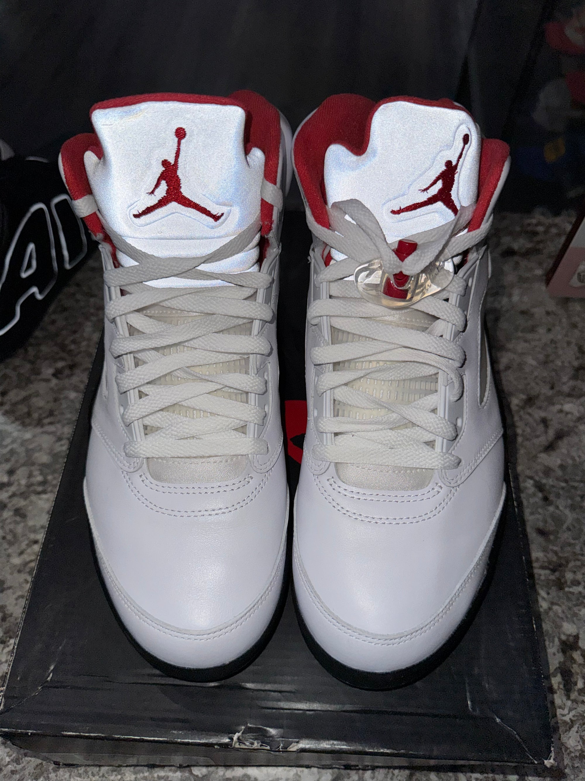 Jordan 5 Retro Fire Red Silver Tongue (2020)