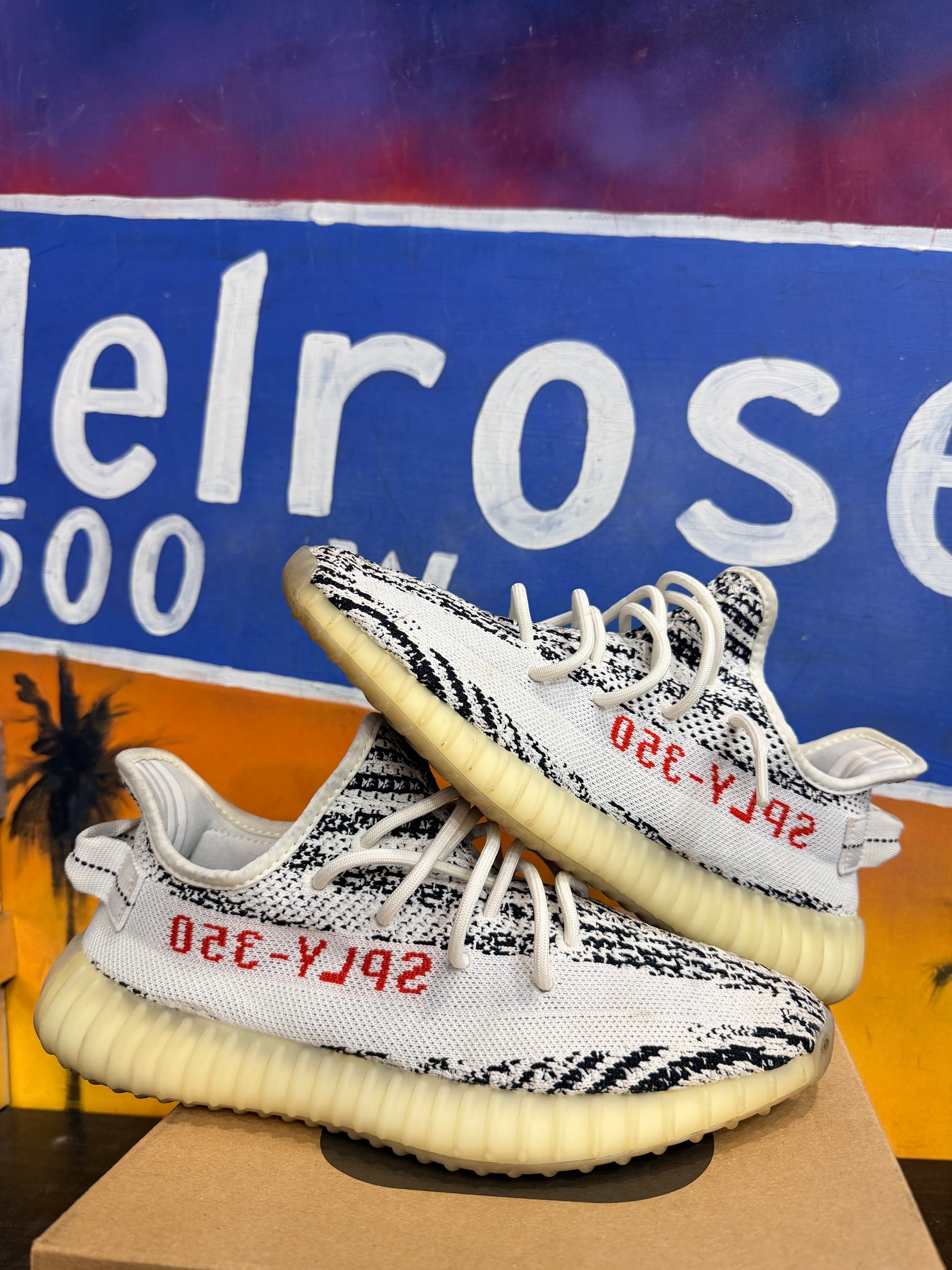 adidas Yeezy Boost 350 V2 Zebra
