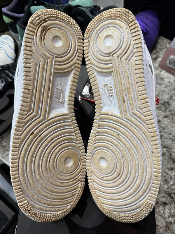 Nike Air Force 1 Low Supreme White