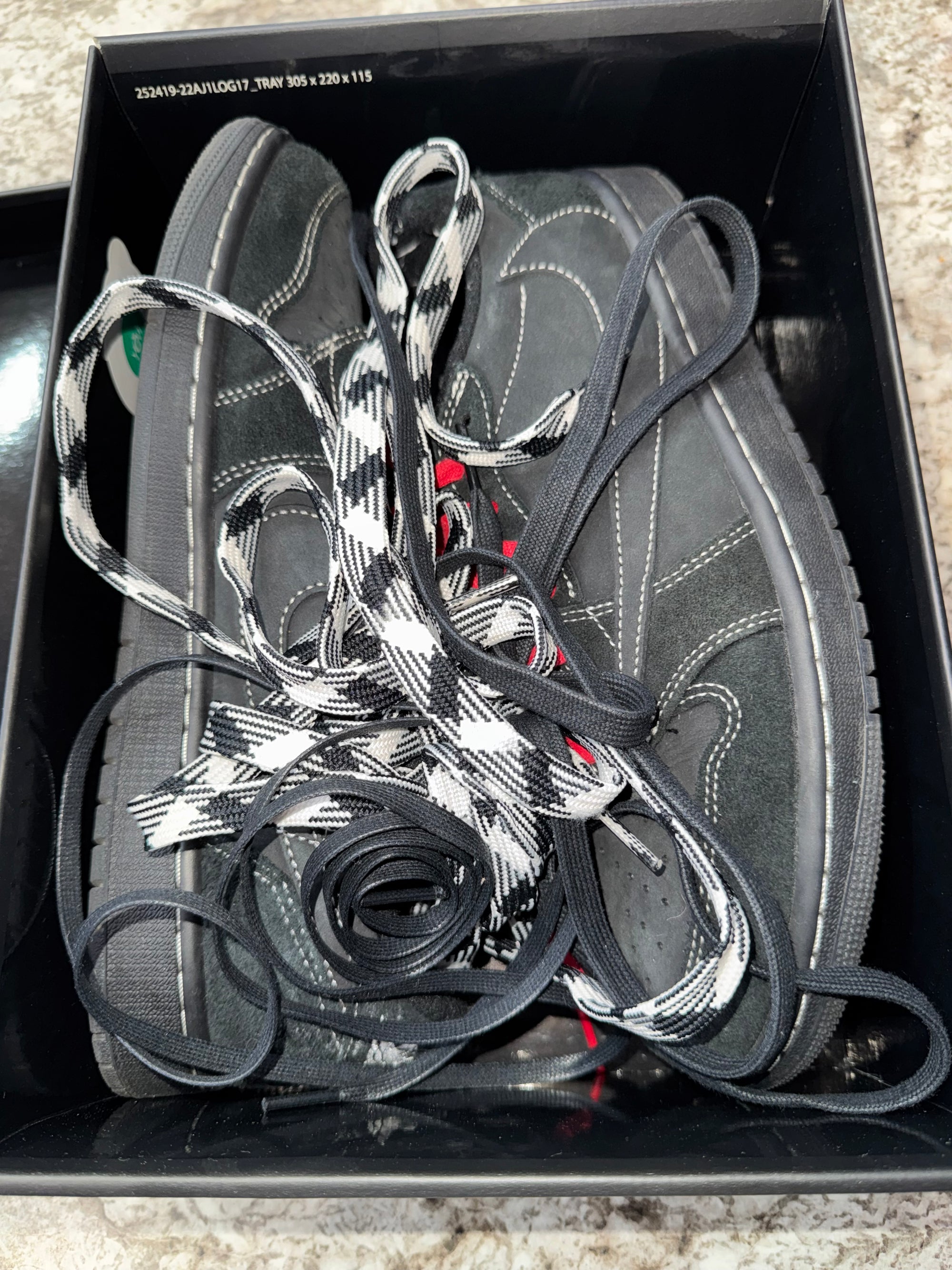 Jordan 1 Retro Low OG SP Travis Scott Black Phantom