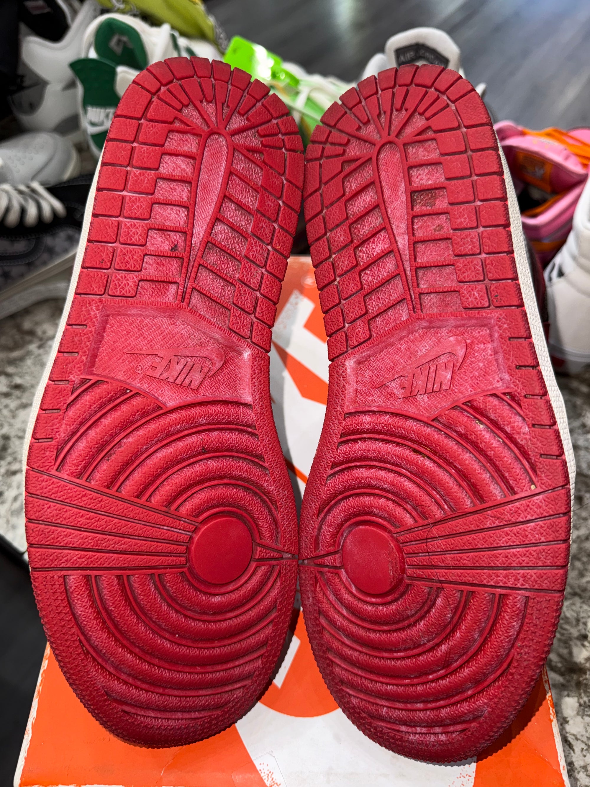 Jordan 1 Retro High OG Chicago Lost and Found