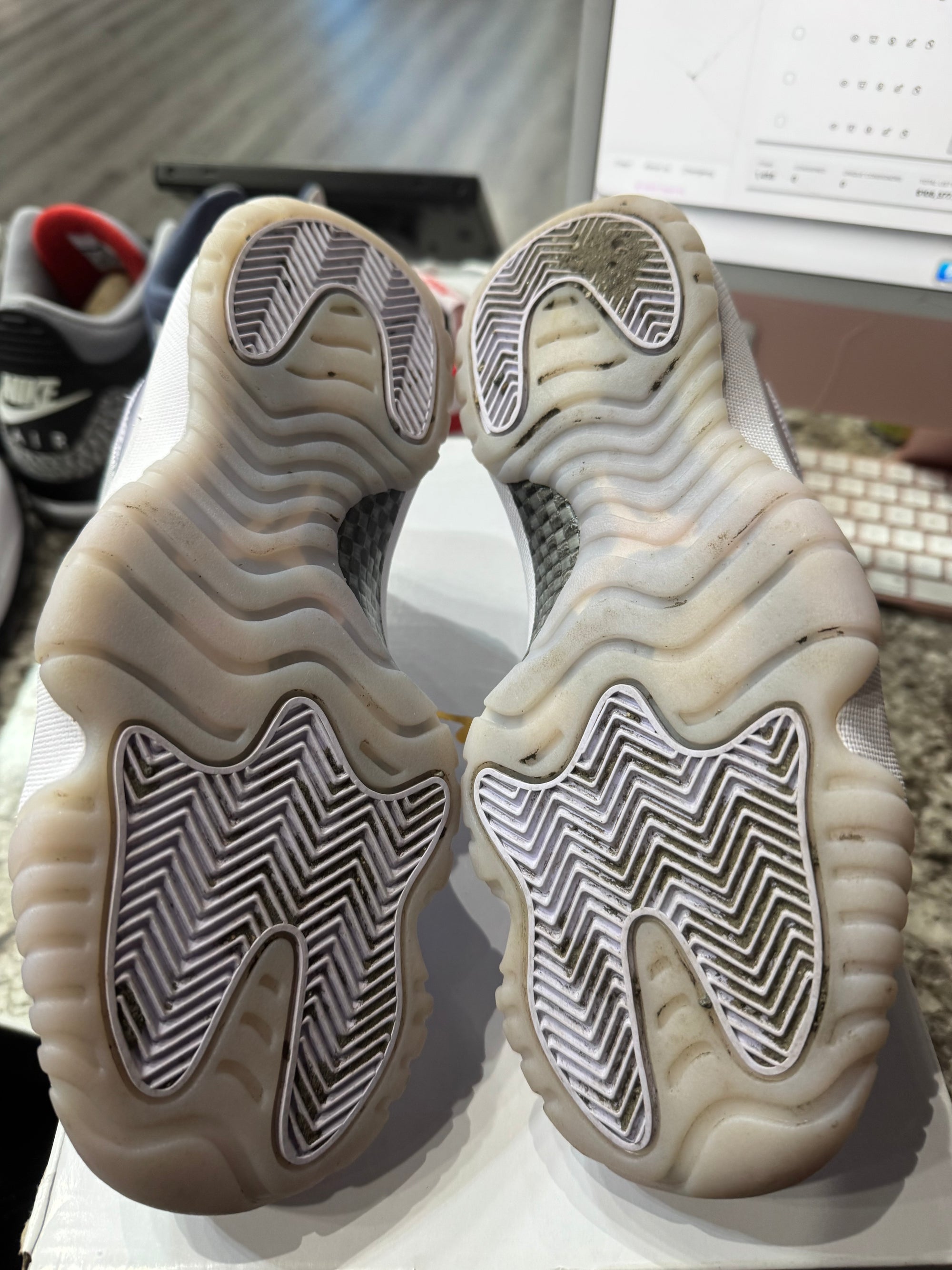 Jordan 11 Retro Low Pure Violet (Women's)