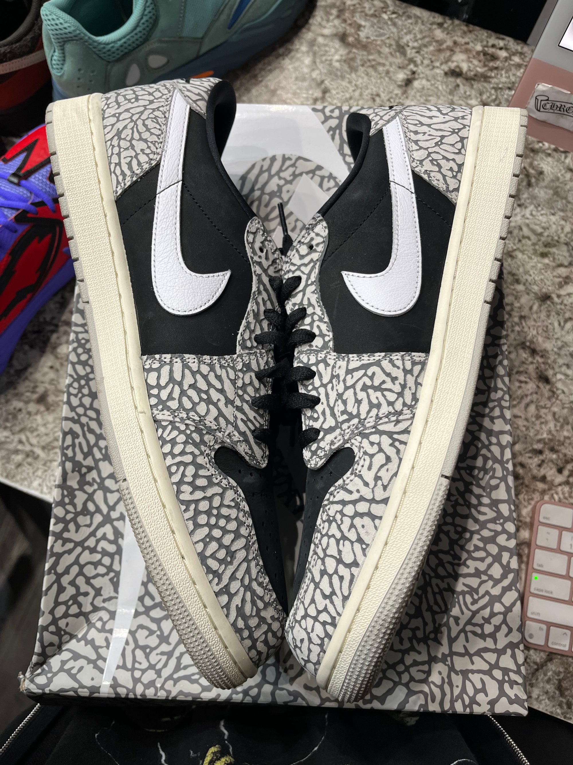 Jordan 1 Retro Low OG Black Cement