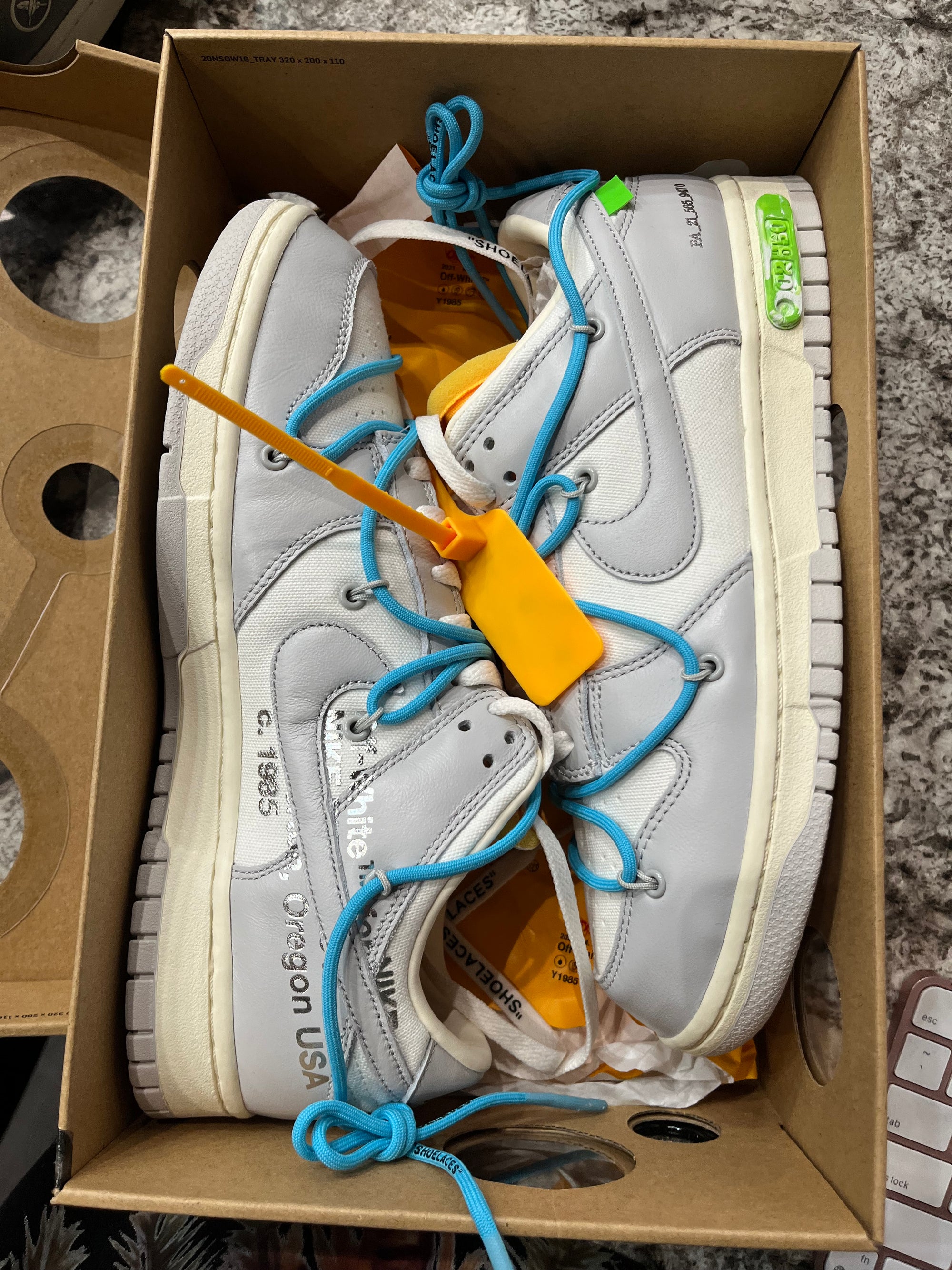 Nike Dunk Low Off-White Lot 2