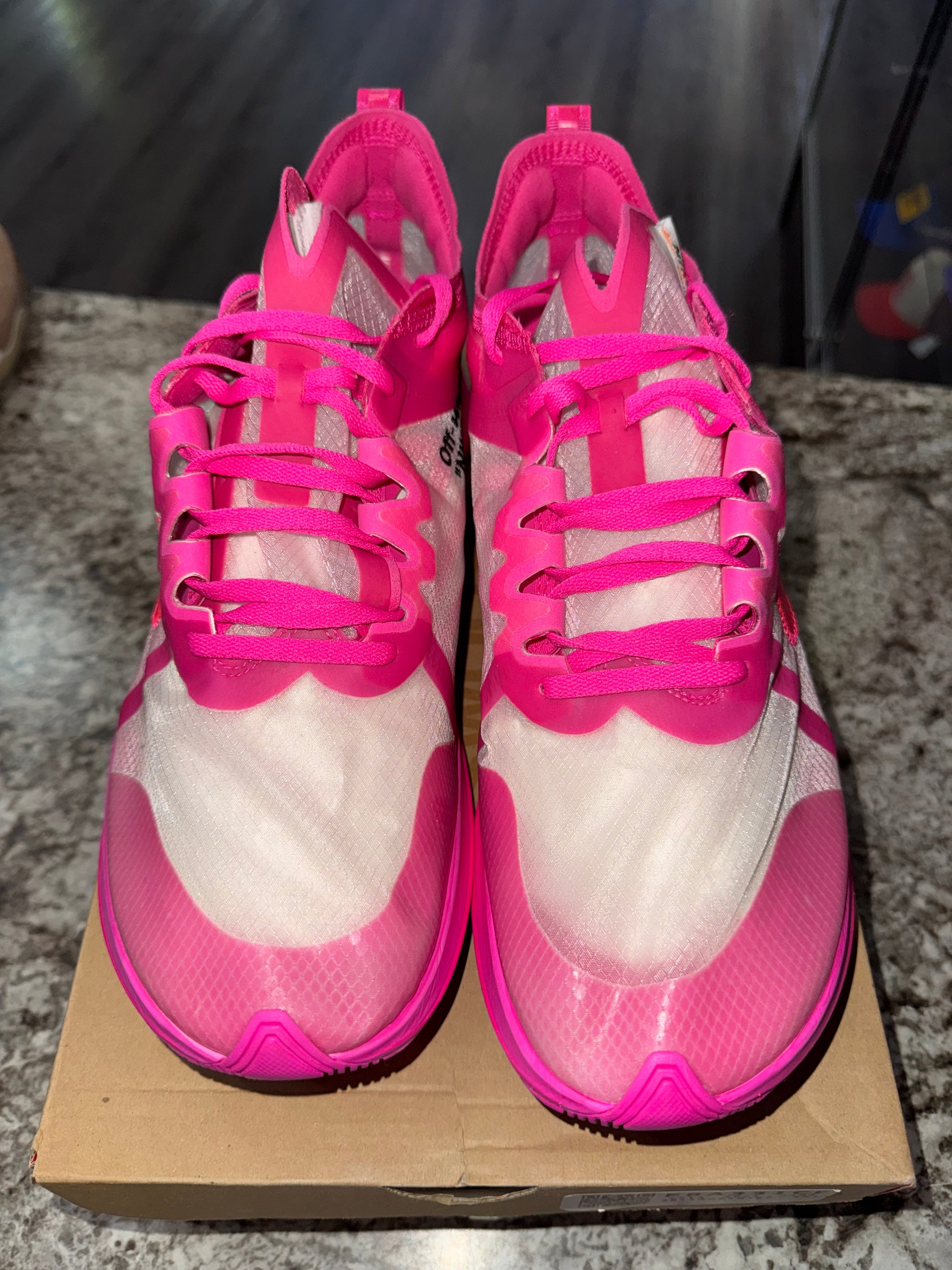 Nike Zoom Fly Off-White Pink