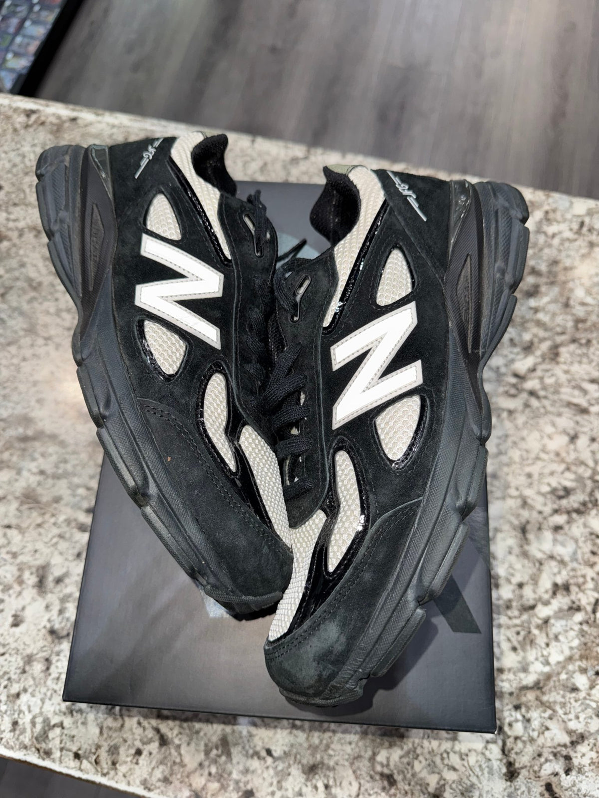 New Balance 990v4 MiUSA Joe Freshgoods 1998 Outro