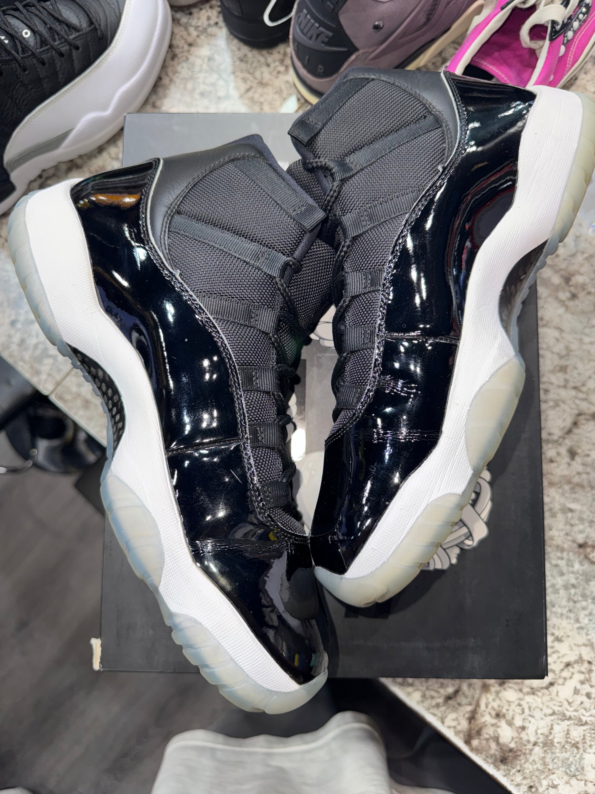 Jordan 11 Retro Space Jam (2016)