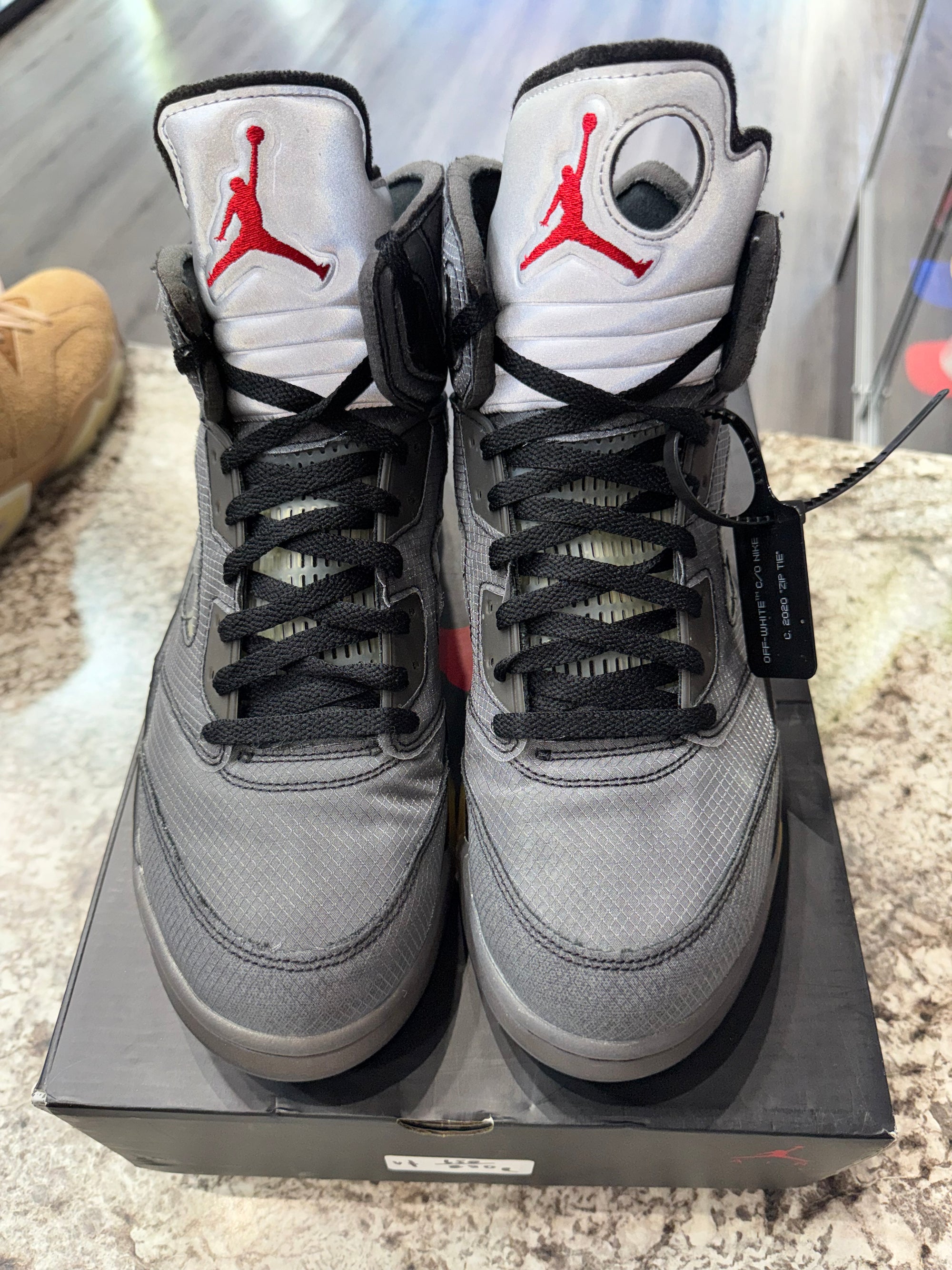 Jordan 5 Retro Off-White Muslin
