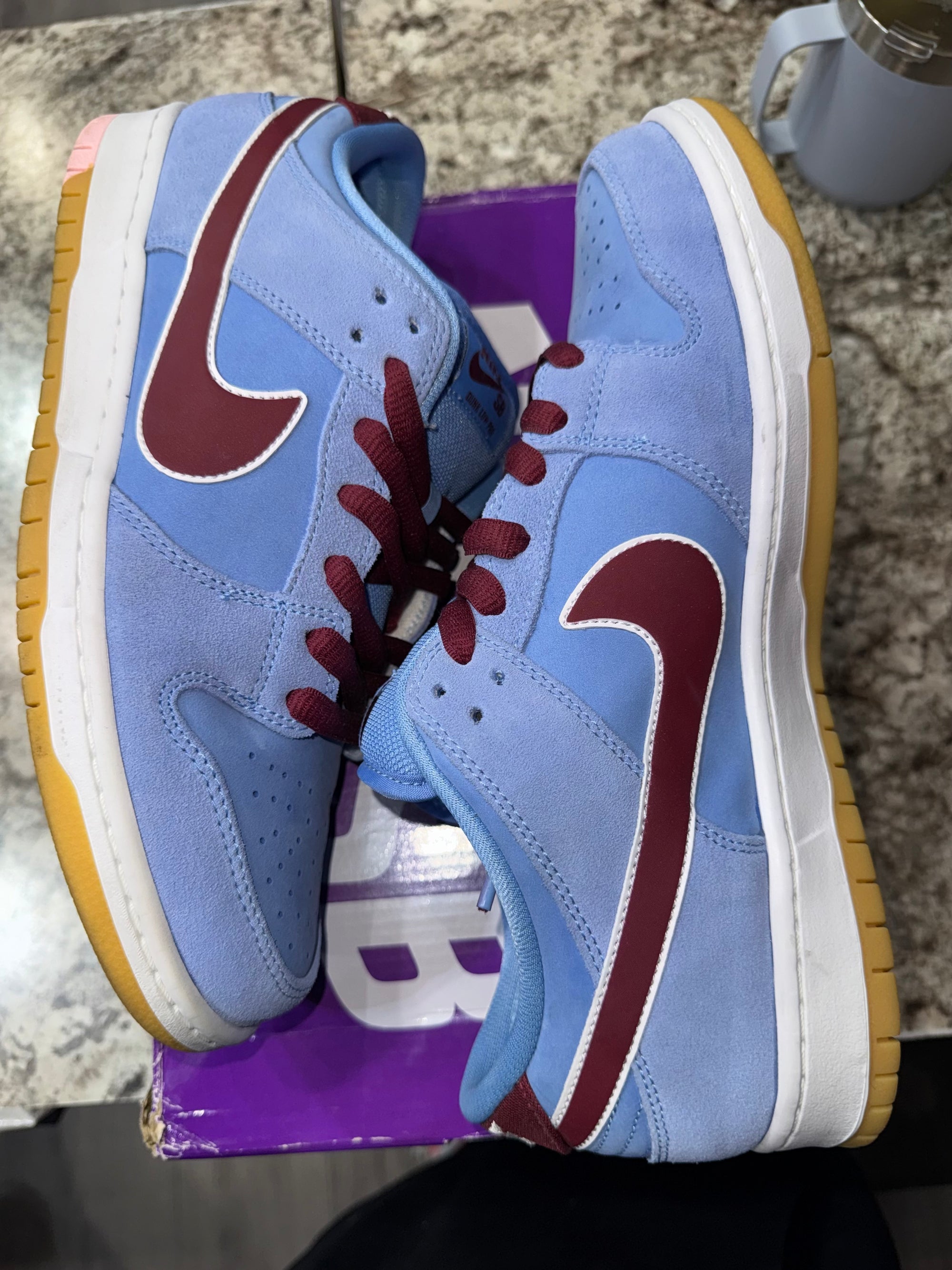 Nike SB Dunk Low Philadelphia Phillies