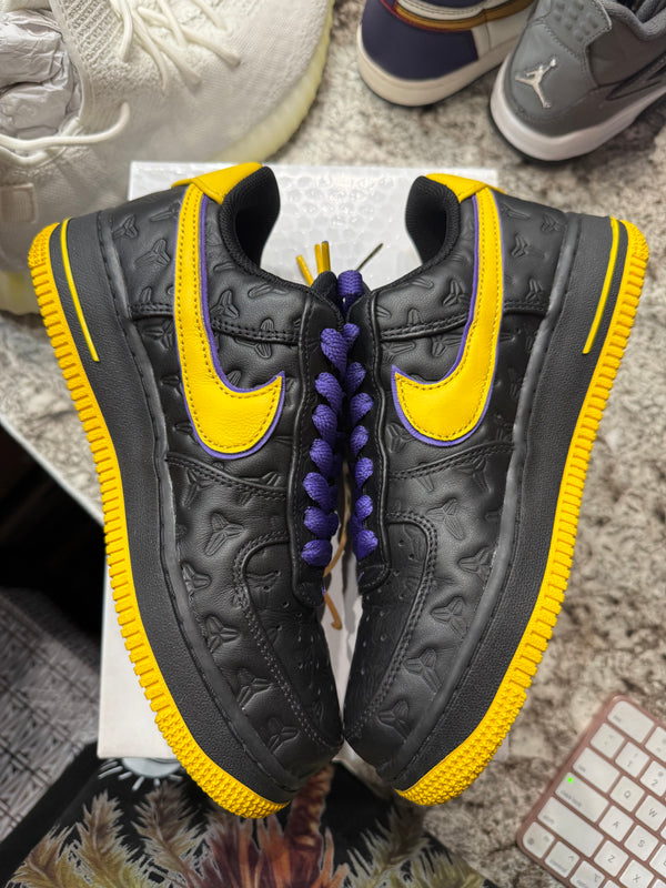 Nike Air Force 1 Low Kobe Bryant Lakers Away (Numbered Edition of 8000)