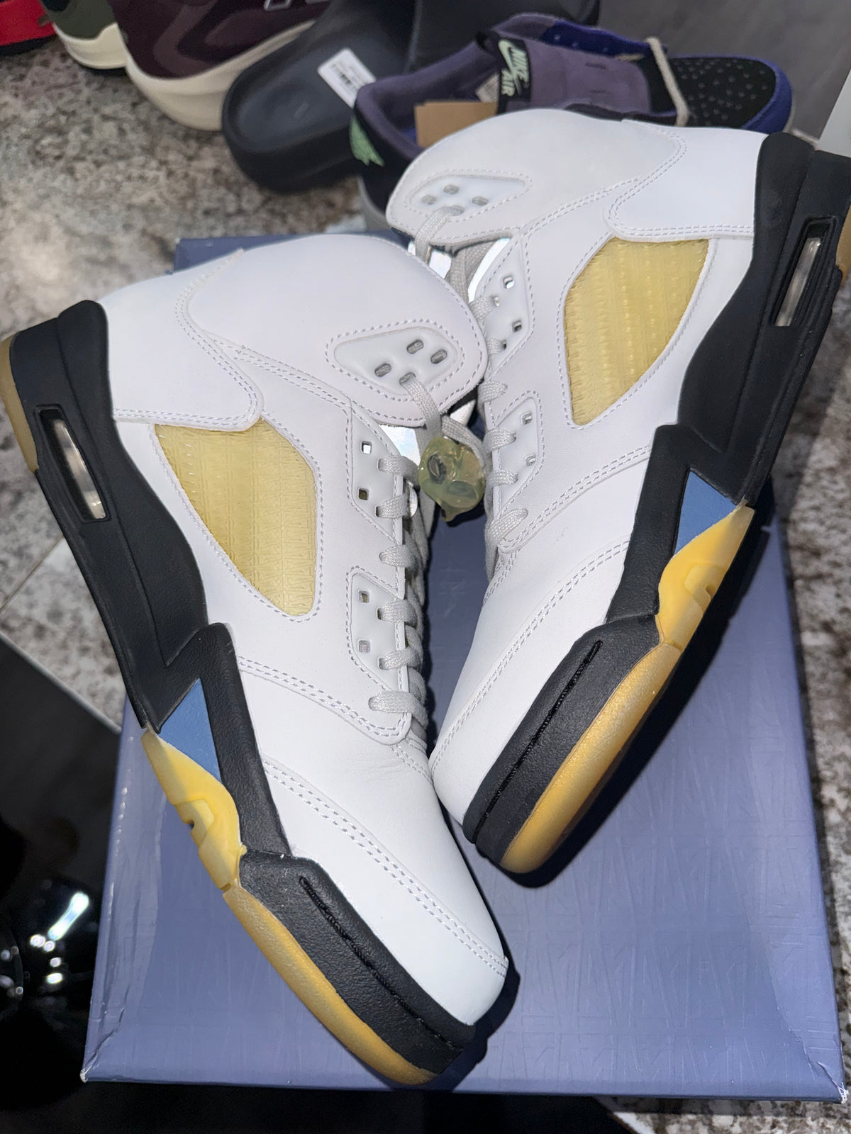 Jordan 5 Retro A Ma Maniére Dawn (Women's)