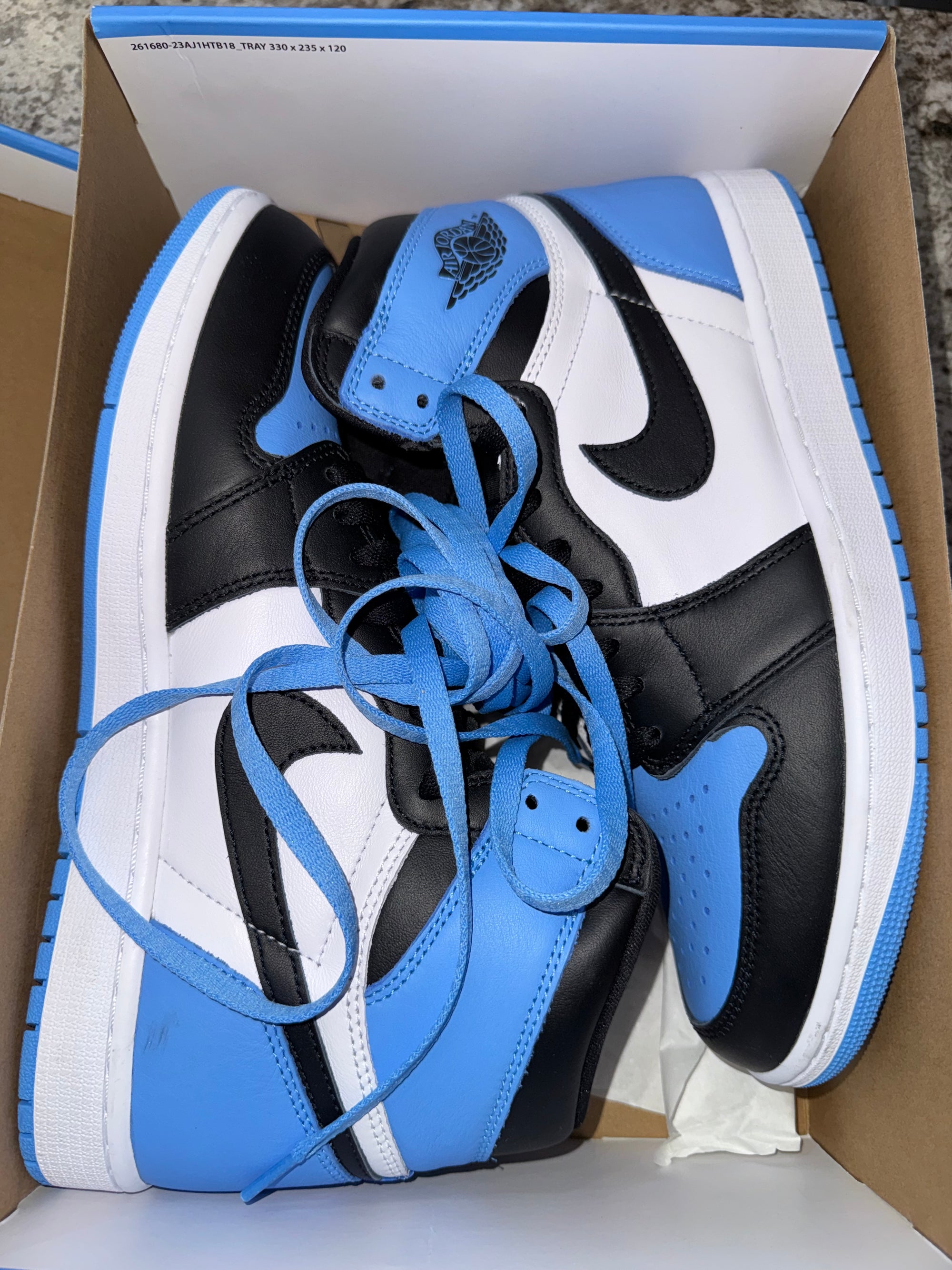 Jordan 1 Retro High OG UNC Toe
