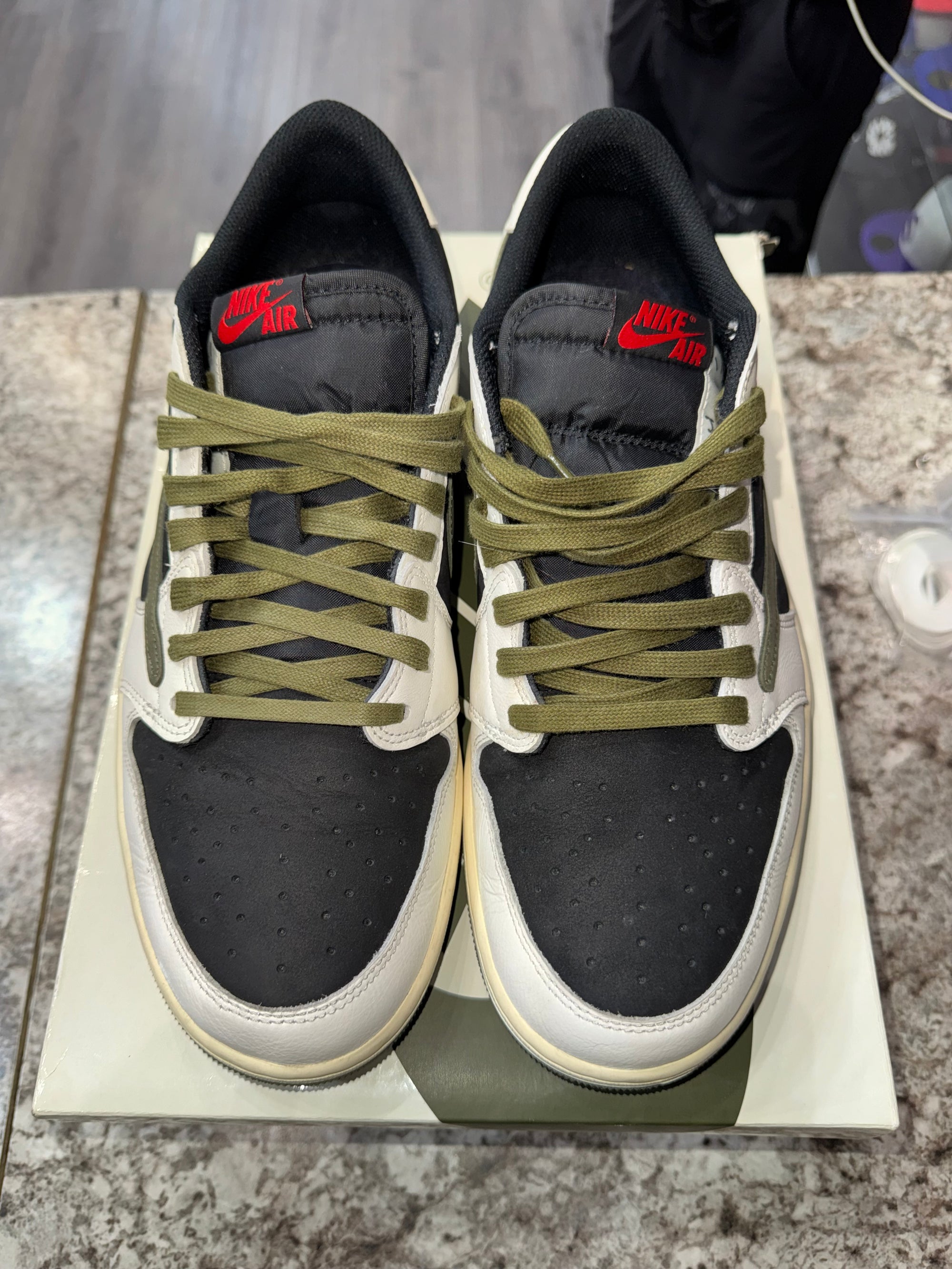Jordan 1 Retro Low OG SP Travis Scott Olive (Women's)