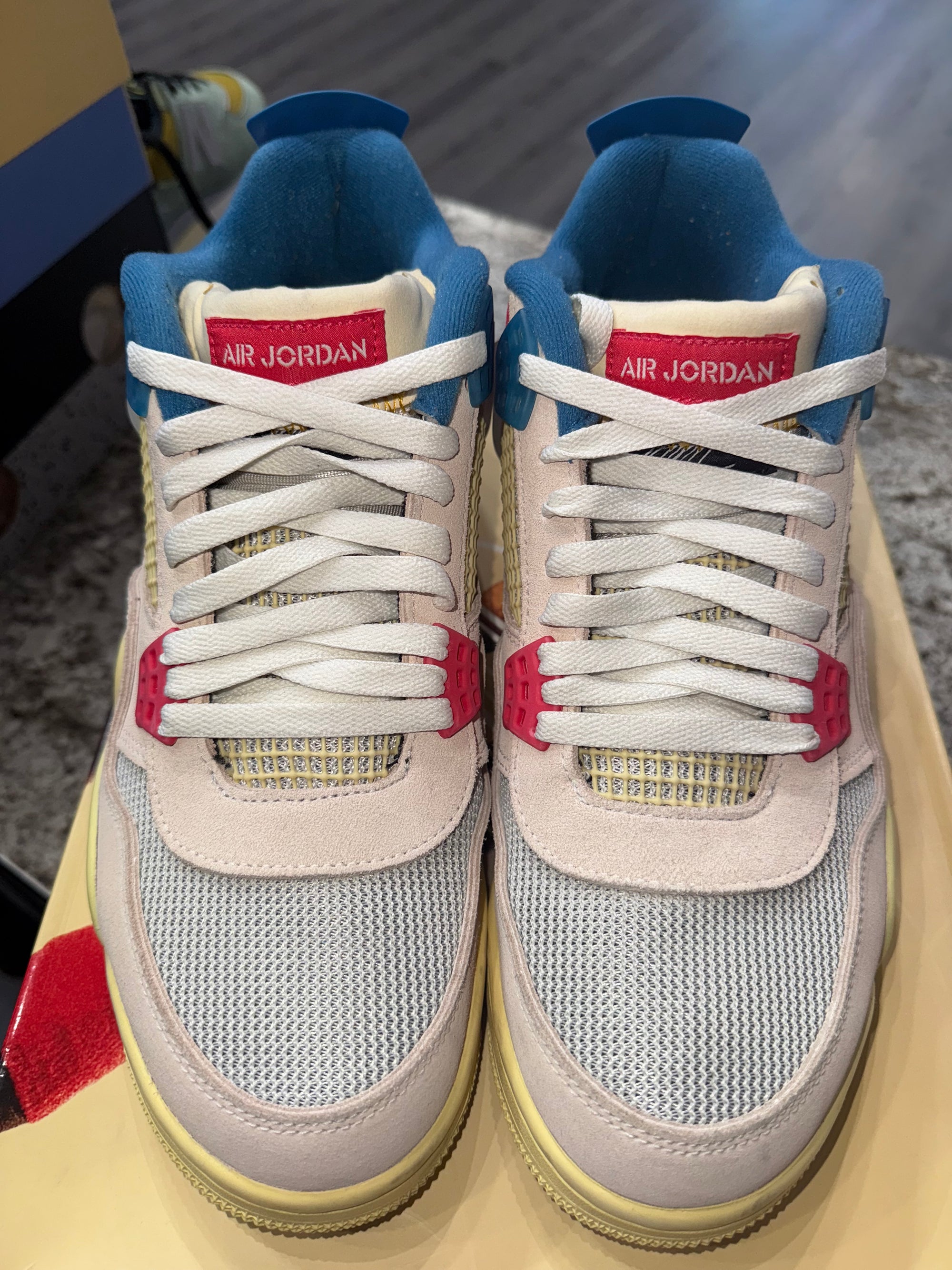 Jordan 4 Retro Union Guava Ice