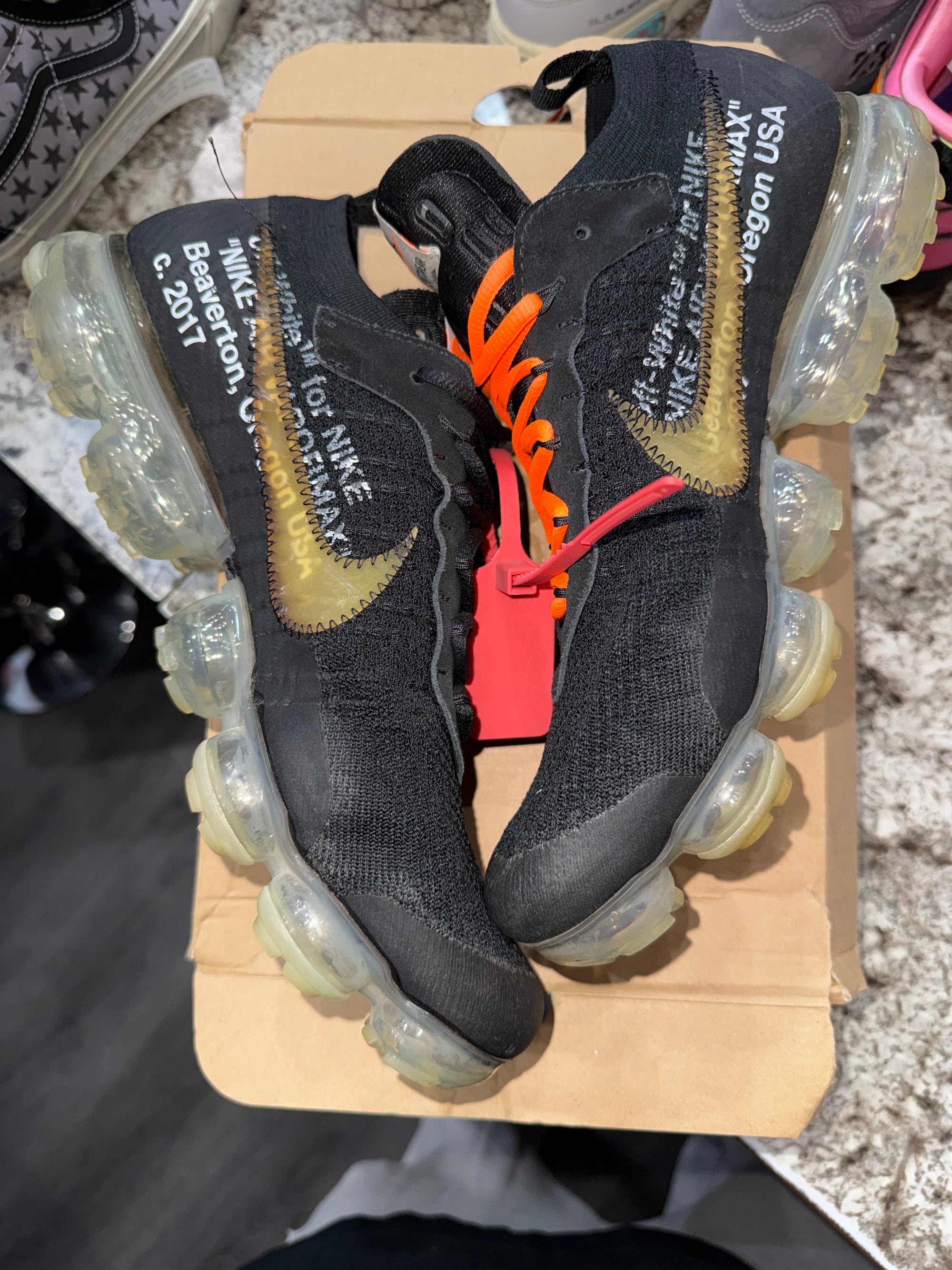 Nike Air VaporMax Off-White Black (2018)