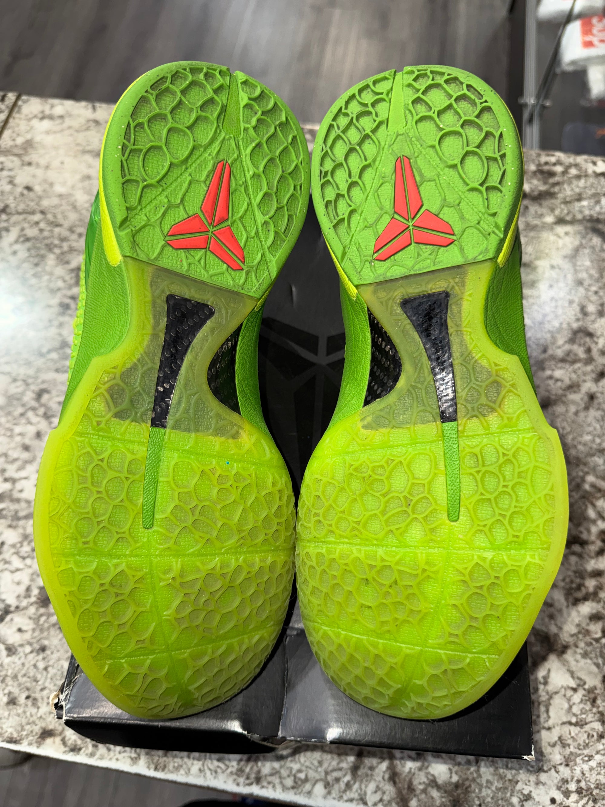 Nike Kobe 6 Protro Grinch (2020)