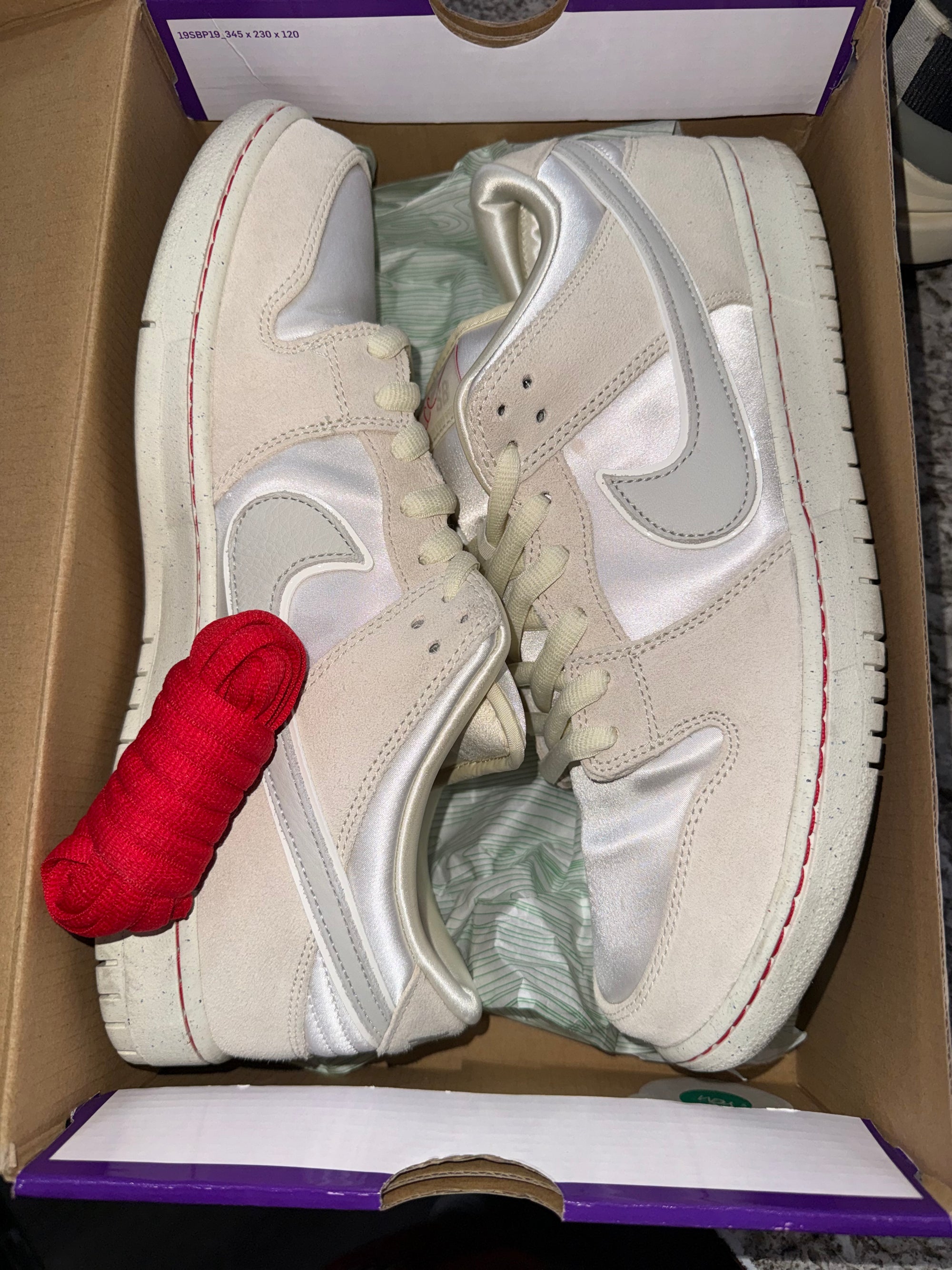 Nike SB Dunk Low City of Love Light Bone