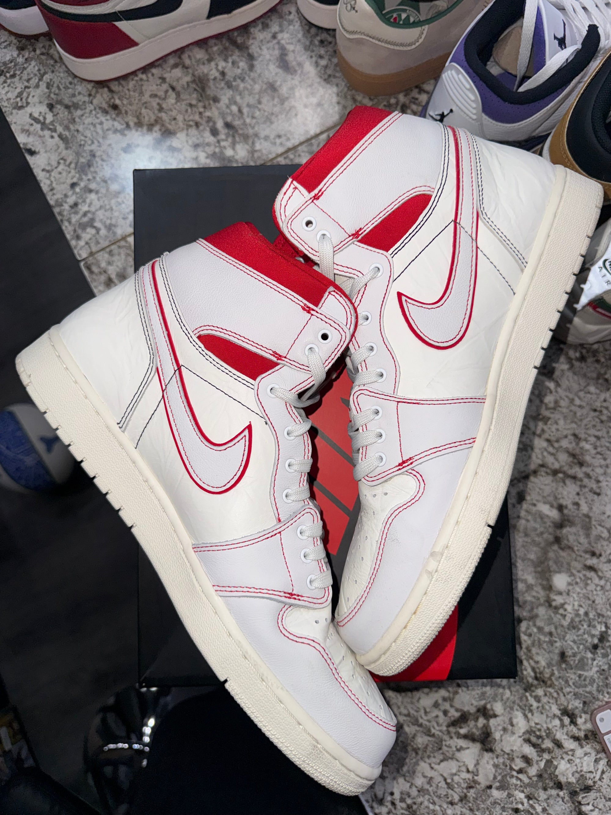 Jordan 1 Retro High Phantom Gym Red