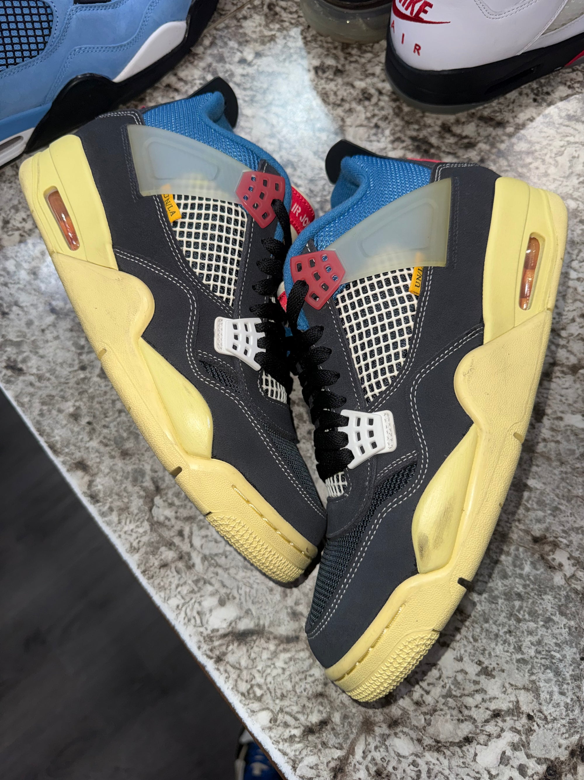 Jordan 4 Retro Union Off Noir