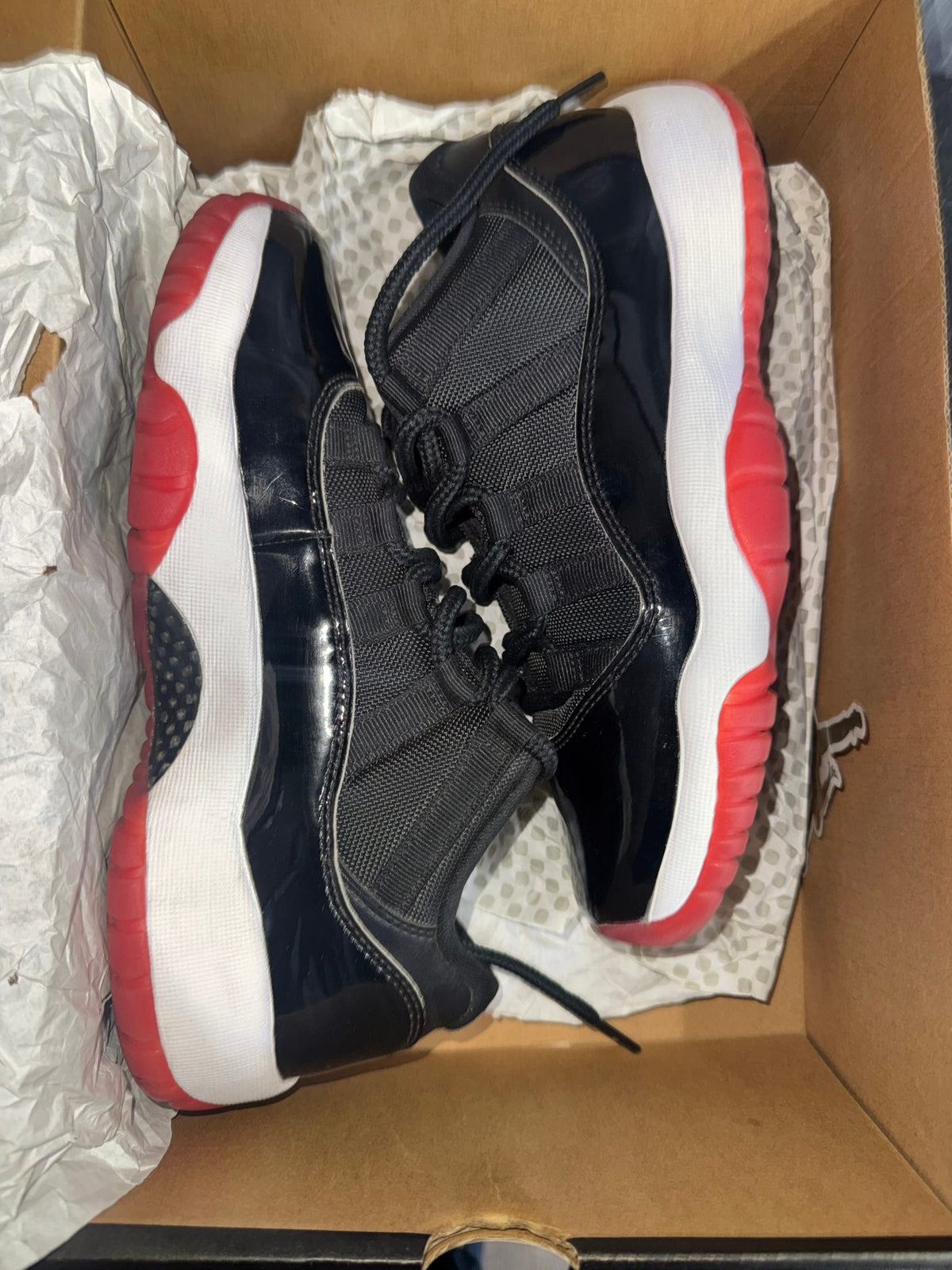 Jordan 11 Retro Low Bred (GS) (2025)