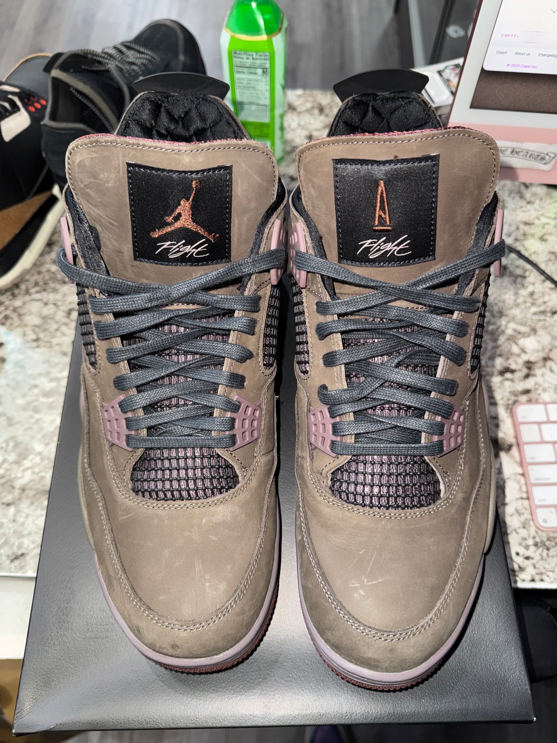 Jordan 4 Retro SP A Ma Maniére Dark Mocha