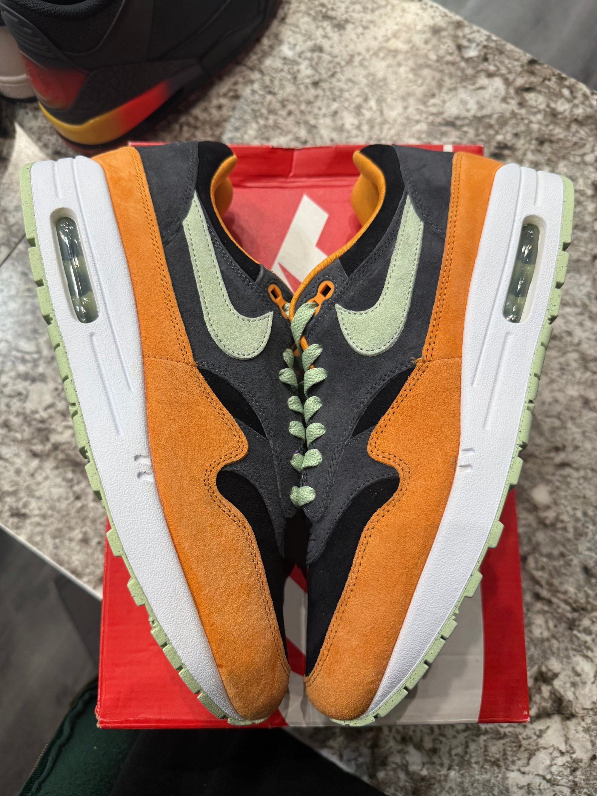 Nike Air Max 1 PRM Duck Honey Dew (DAMAGED BOX)