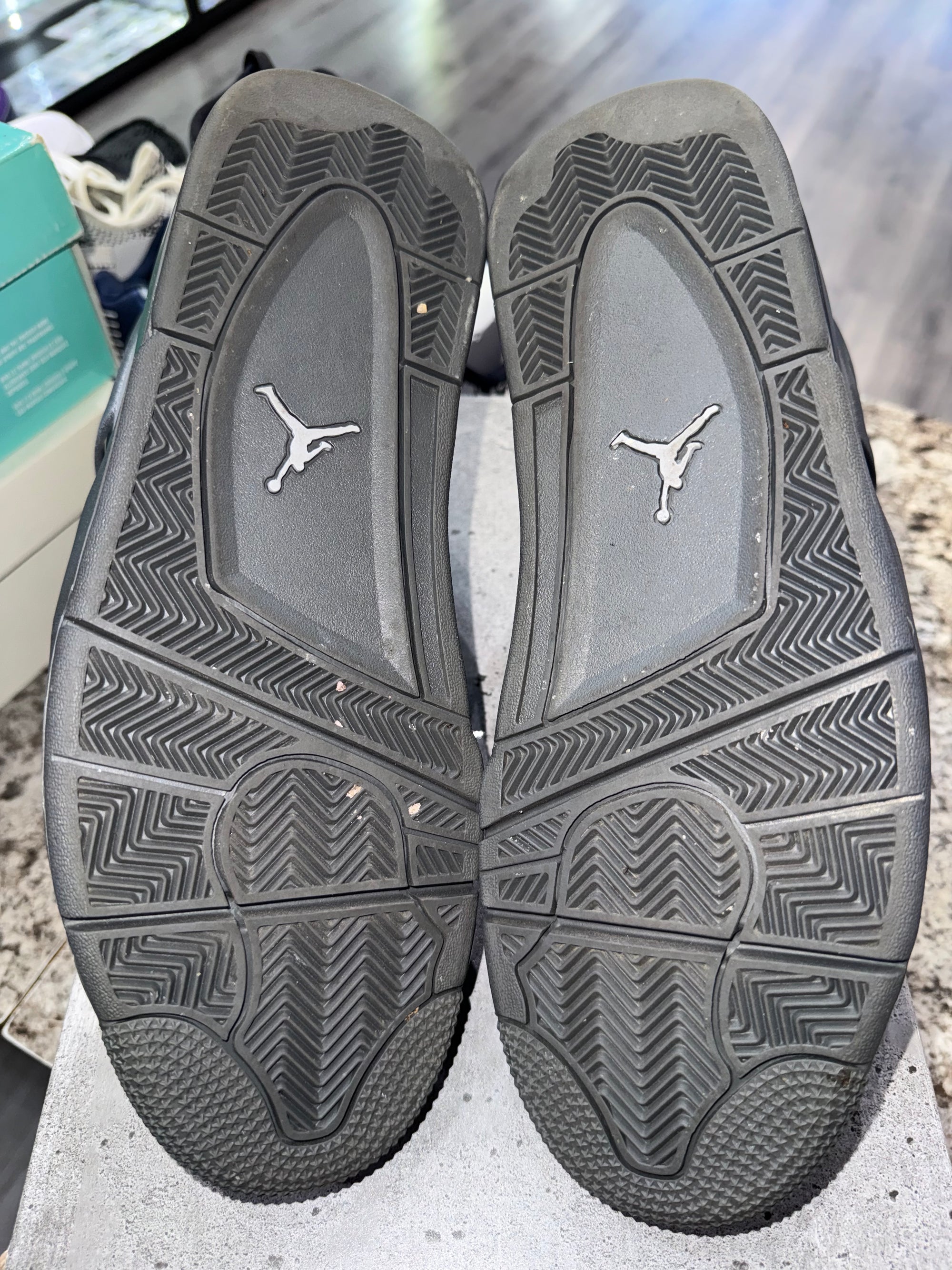 Jordan 4 Retro SE Paris Olympics Wet Cement