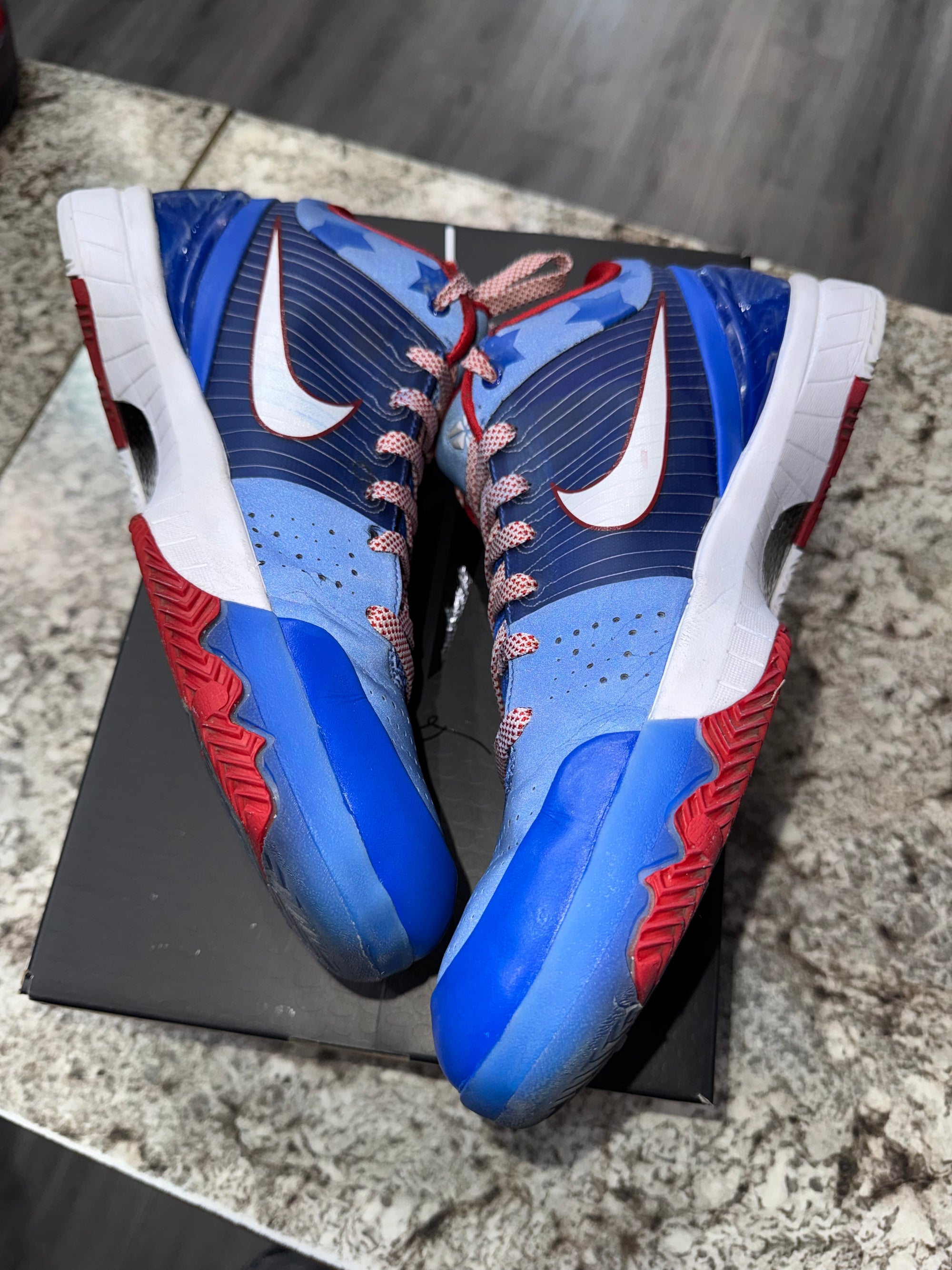 Nike Kobe 4 Protro Philly (2024)