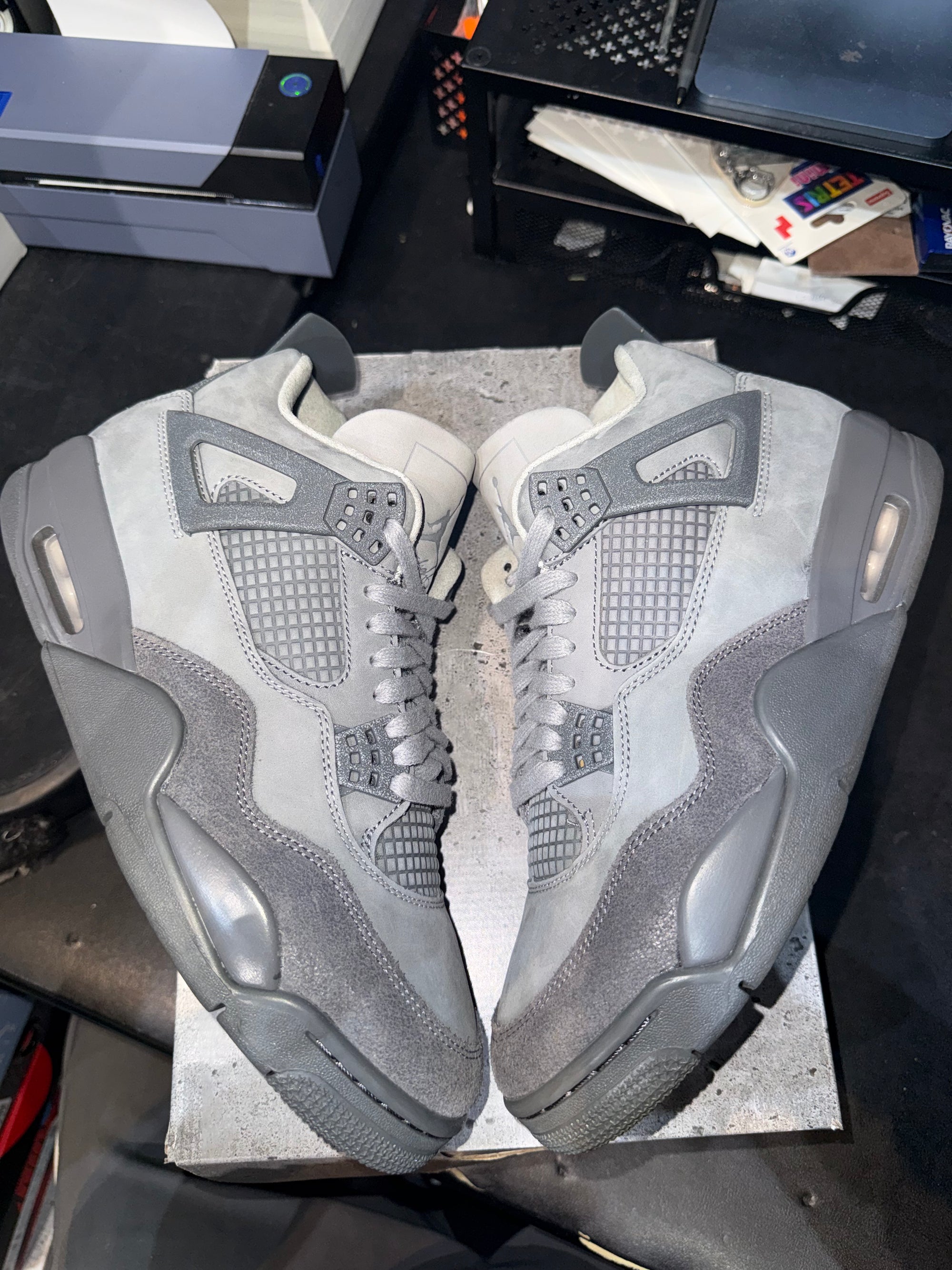 Jordan 4 Retro SE Paris Olympics Wet Cement (DAMAGED BOX, MISSING LABEL)