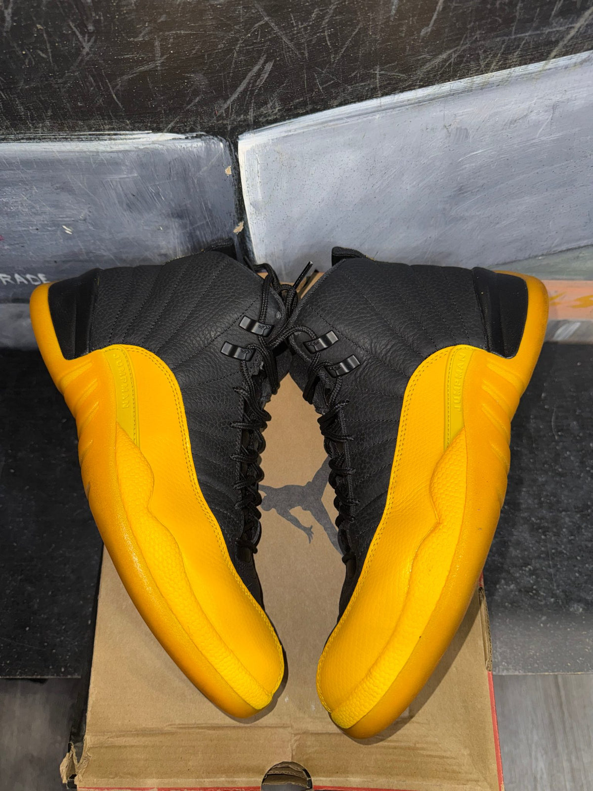 Jordan 12 Retro Black University Gold
