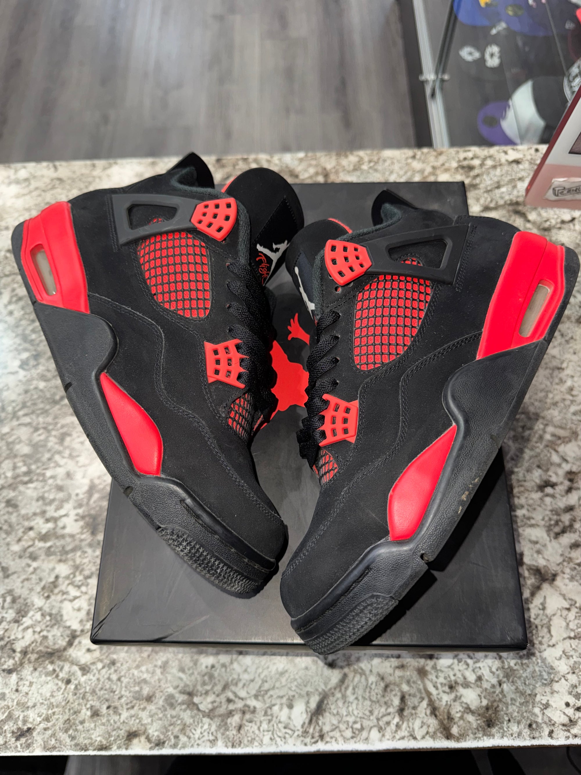 Jordan 4 Retro Red Thunder