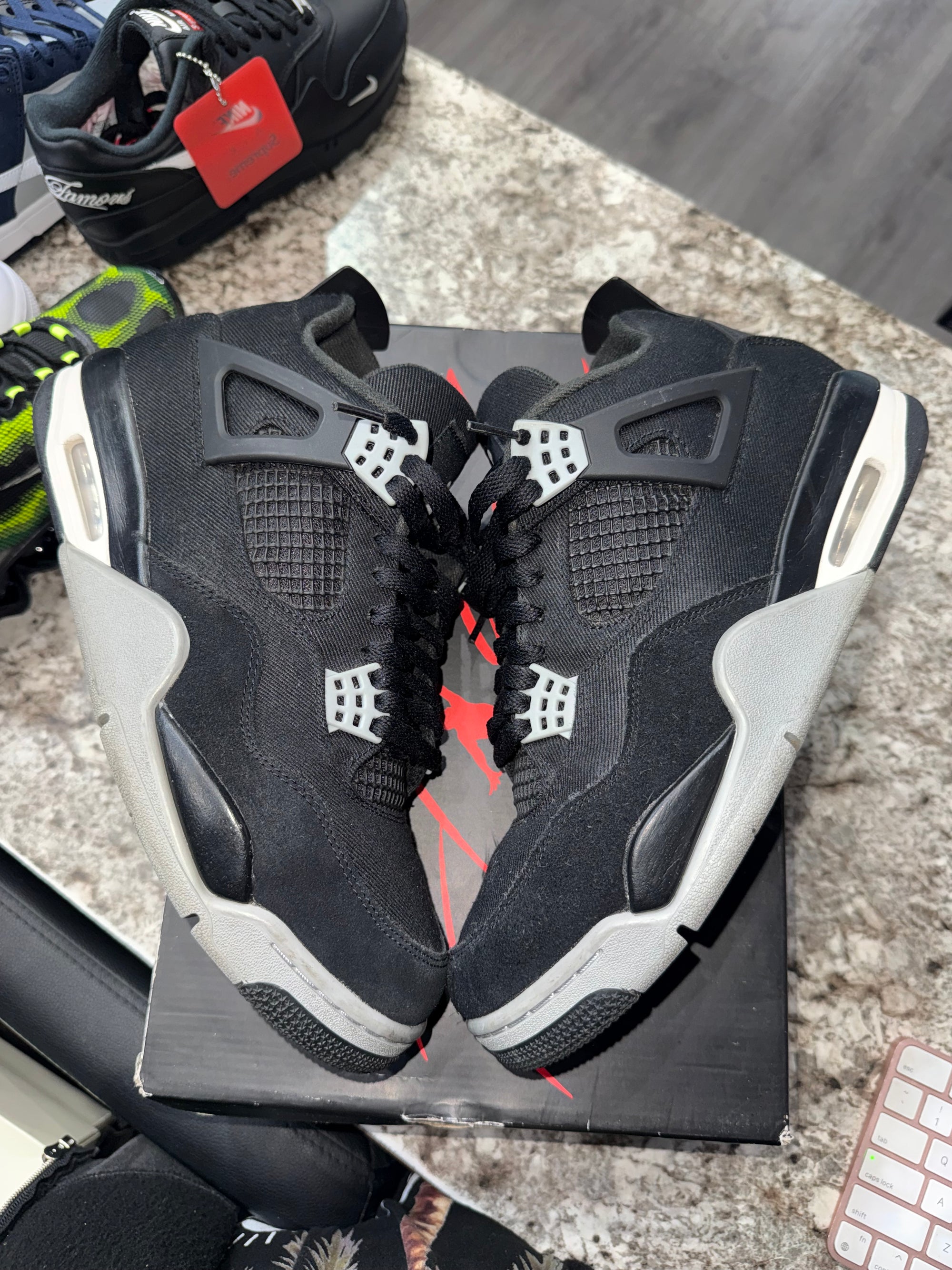 Jordan 4 Retro SE Black Canvas