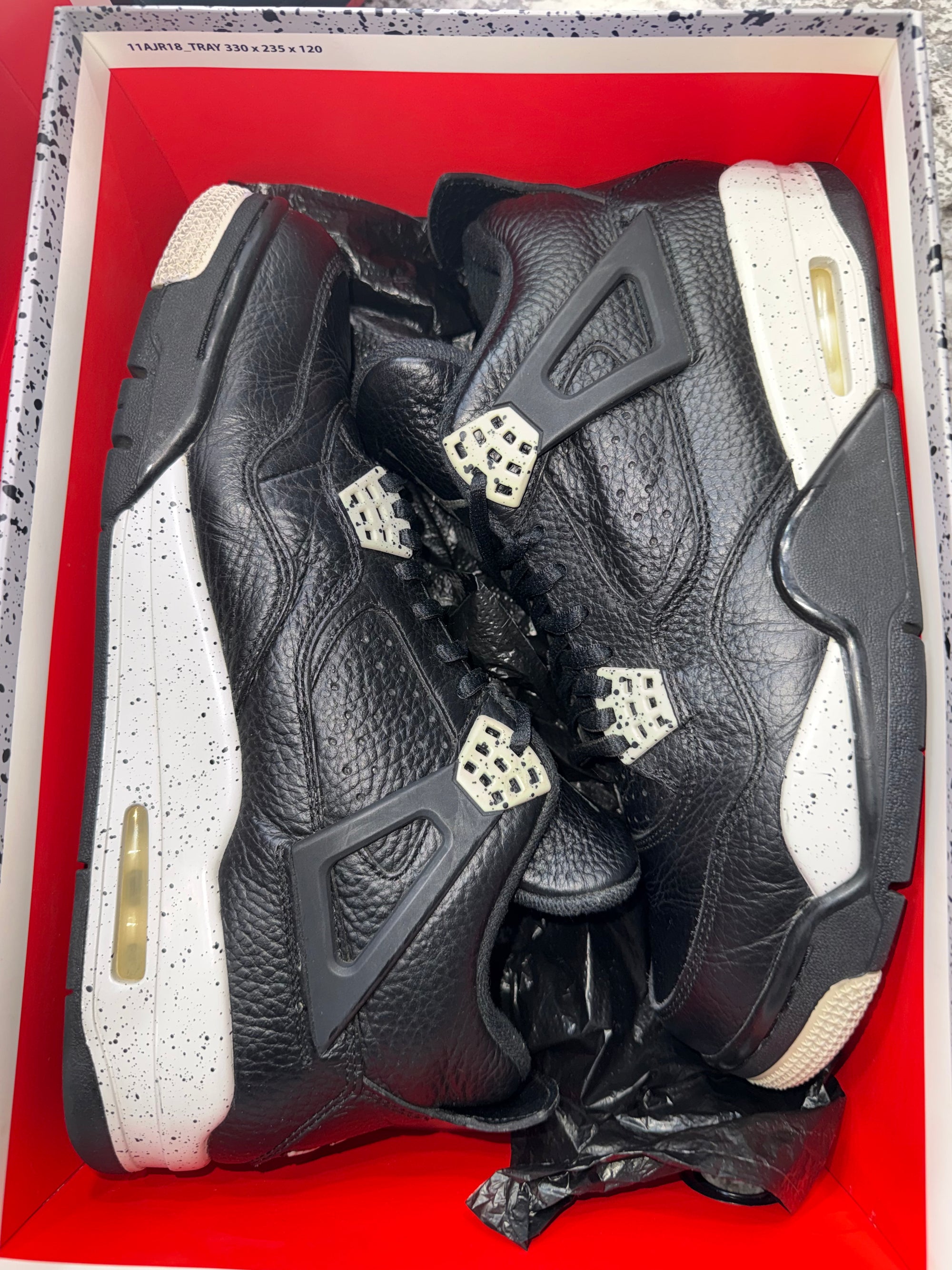 Jordan 4 Retro Oreo (2015)