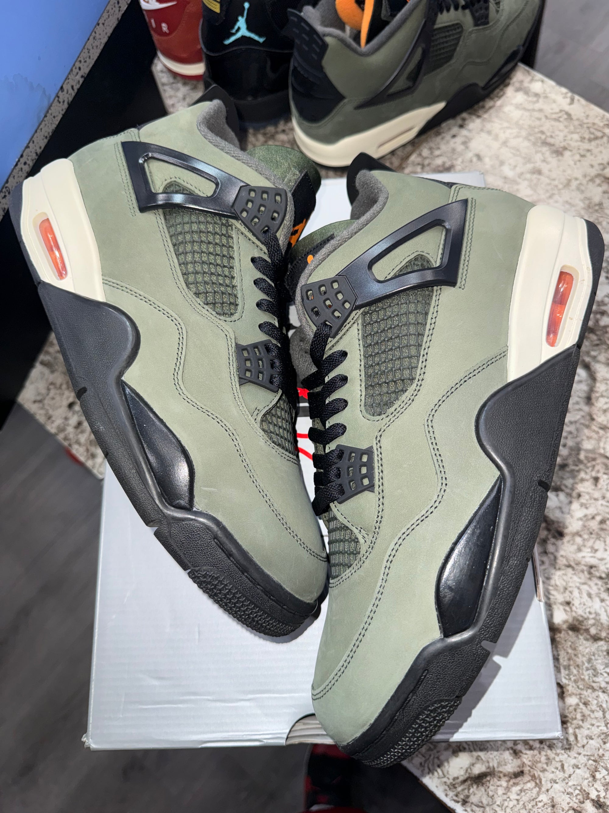 Jordan 4 Retro OG SP Undefeated (2025)
